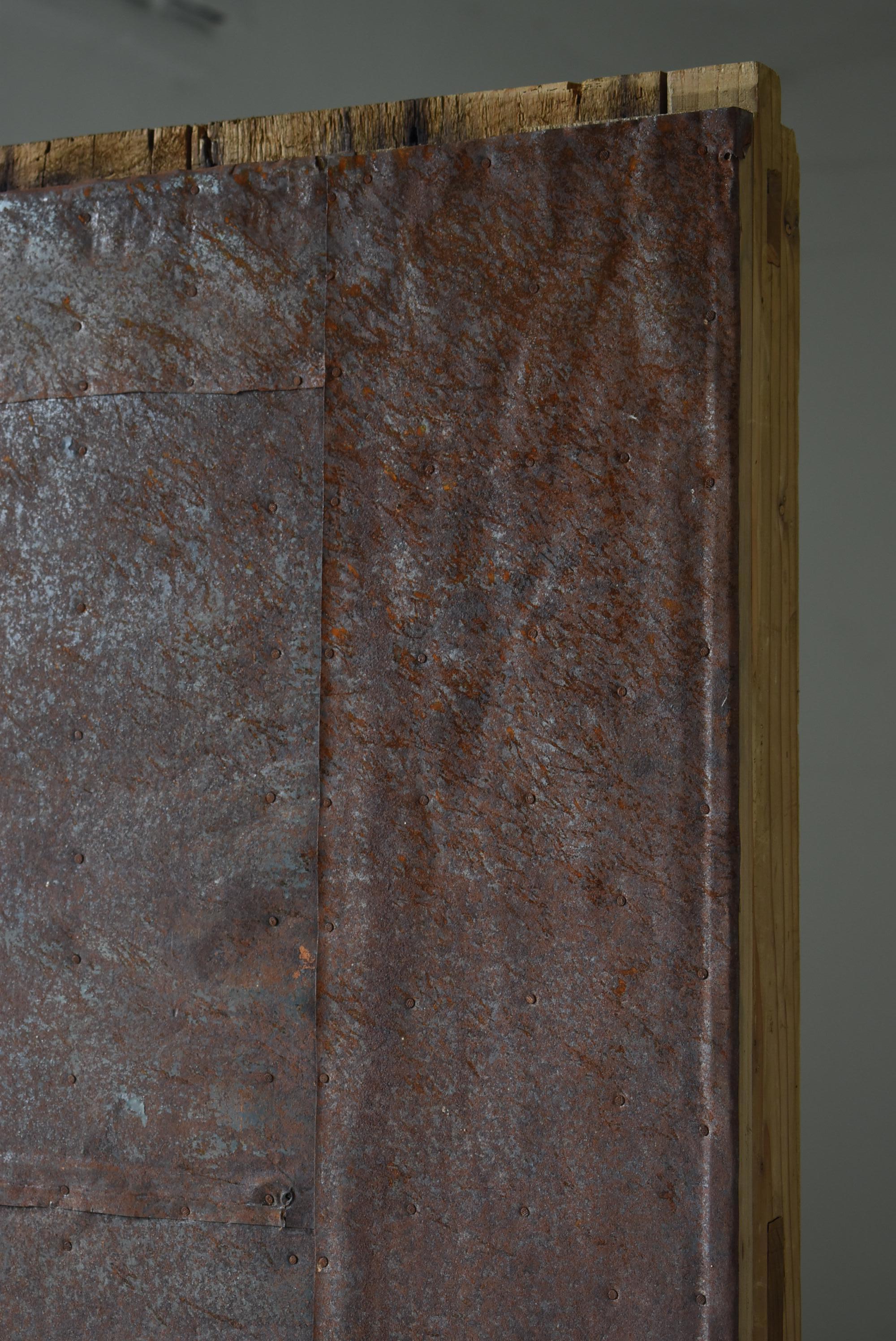 Japanese Antique Iron Plate Door 1860s-1900s / Wabisabi 2