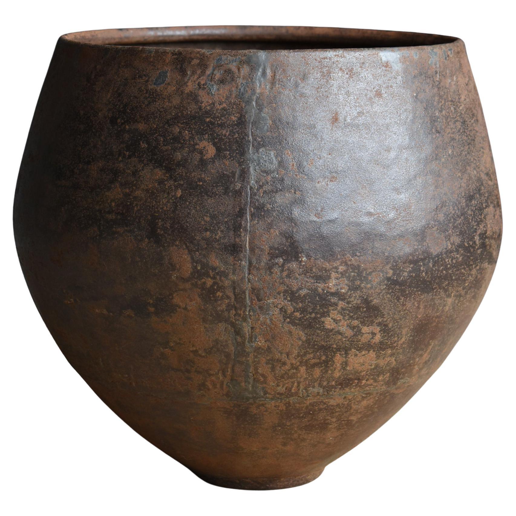 Japanese Antique Iron Vessel 1860s-1920s / Flower Vase Steel Bowl Wabisabi