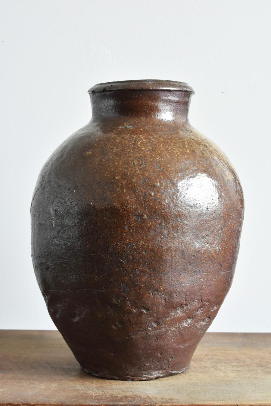 Hand-Crafted Japanese Antique Jar 1400s-1500s / Rare and Beautiful Vase 'Tokoname'