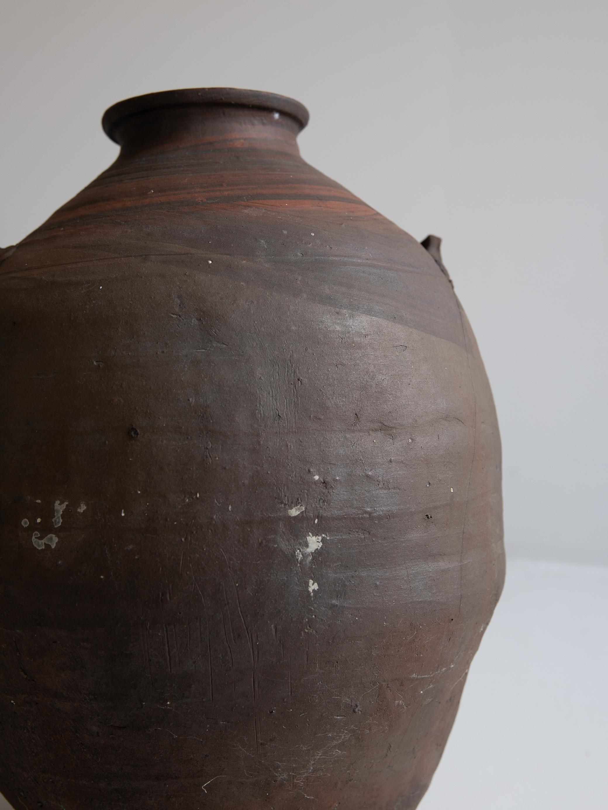 Japanese Antique Jar / 1900s / Atmosphere Cool Vase / Wabisabi Art / Mingei For Sale 4