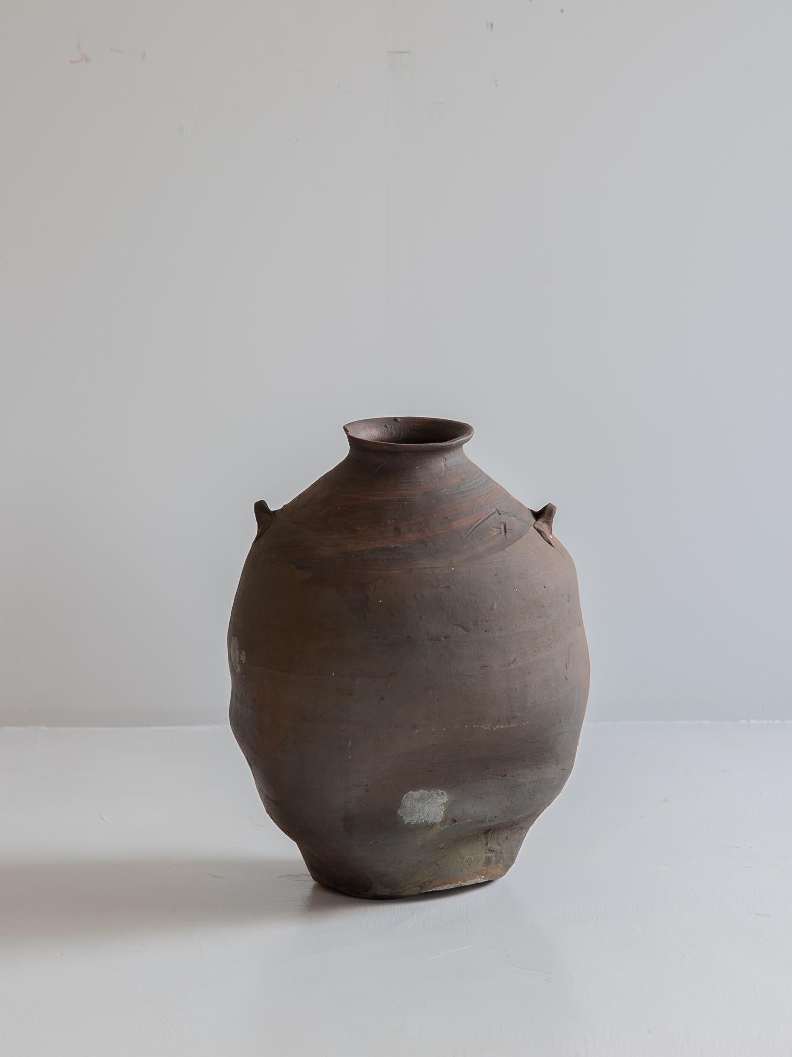 Edo Japanese Antique Jar / 1900s / Atmosphere Cool Vase / Wabisabi Art / Mingei For Sale