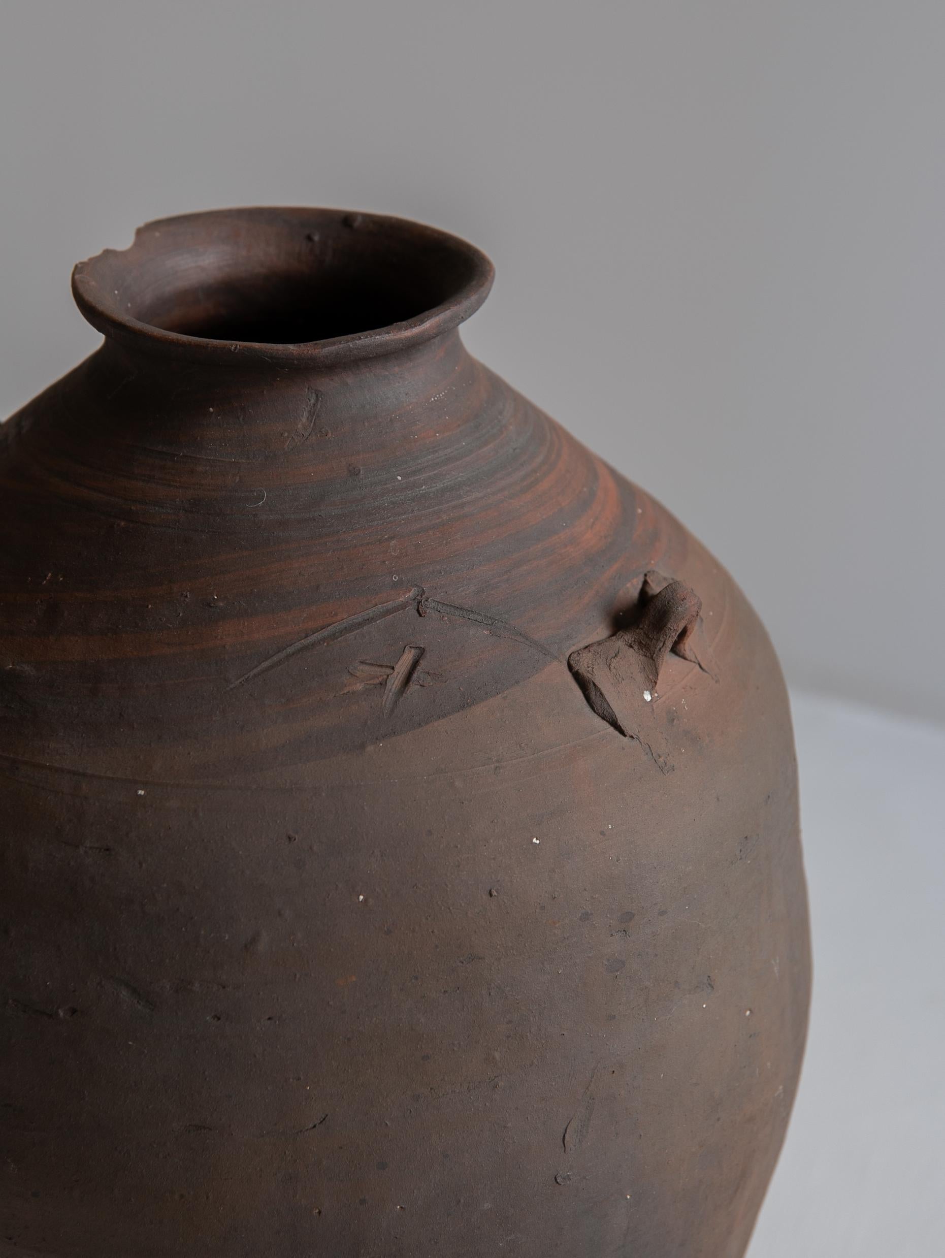 Japanese Antique Jar / 1900s / Atmosphere Cool Vase / Wabisabi Art / Mingei For Sale 1