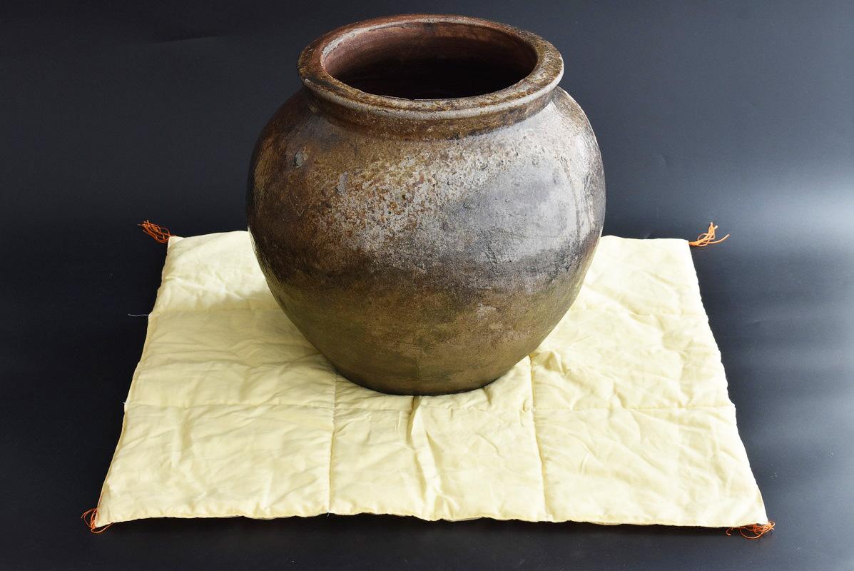 Hand-Crafted Japanese Antique Jar 