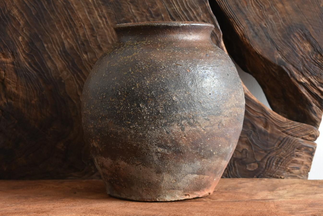 Japanisches antikes japanisches Gefäß „e-chi-zen ware“ 1603-1800 / schöne gebrannte Vase (Handgefertigt) im Angebot