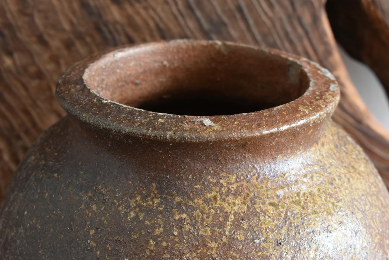 Japanisches antikes japanisches Gefäß „e-chi-zen ware“ 1603-1800 / schöne gebrannte Vase (Töpferwaren) im Angebot