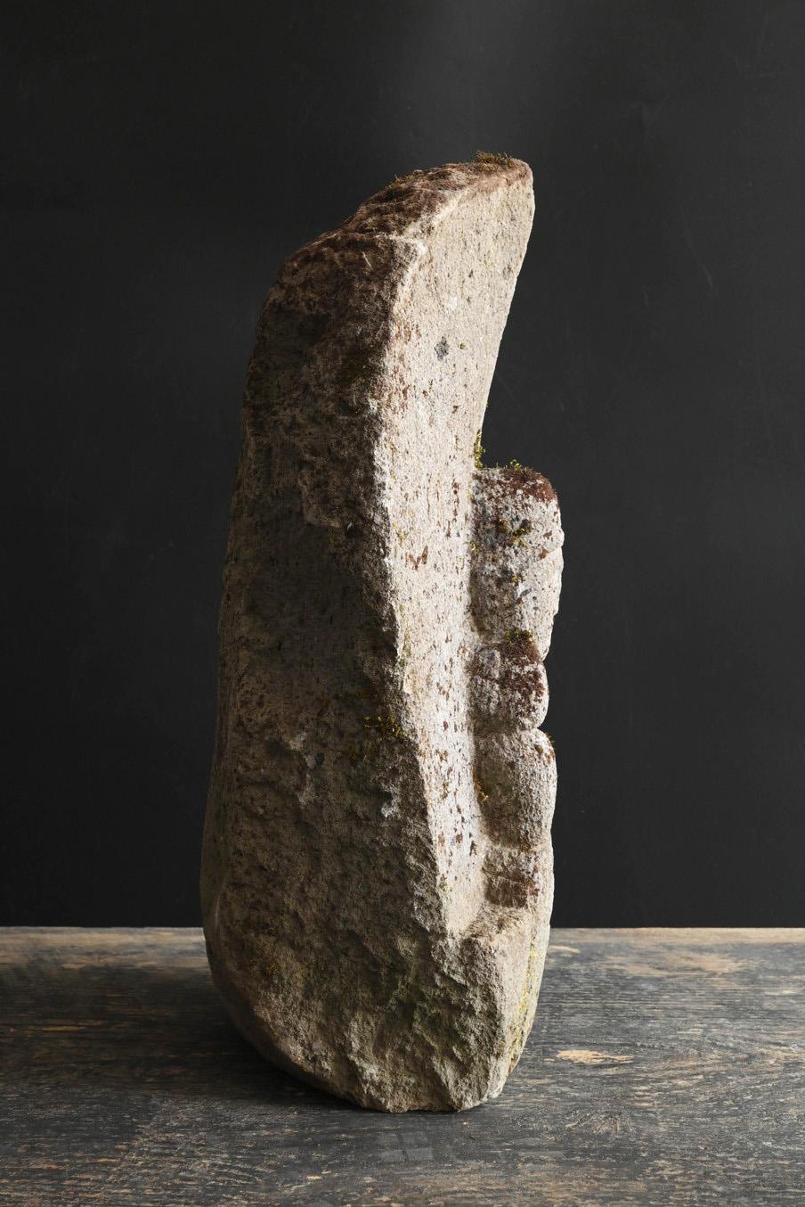 Japanische antike Kannon-Steinstatue/Edo-Periode des 18. bis 19. Jahrhunderts im Angebot 7