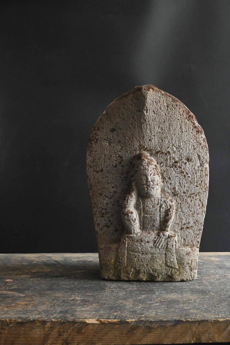 Japanische antike Kannon-Steinstatue/Edo-Periode des 18. bis 19. Jahrhunderts im Angebot 11