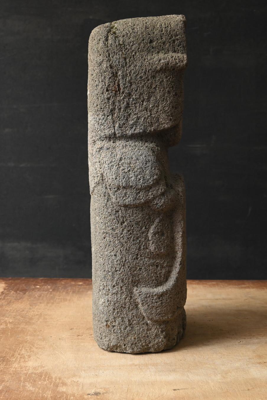 Pietra Antica statua giapponese in pietra di Kannon/periodo Edo/ornamento buddista in vendita