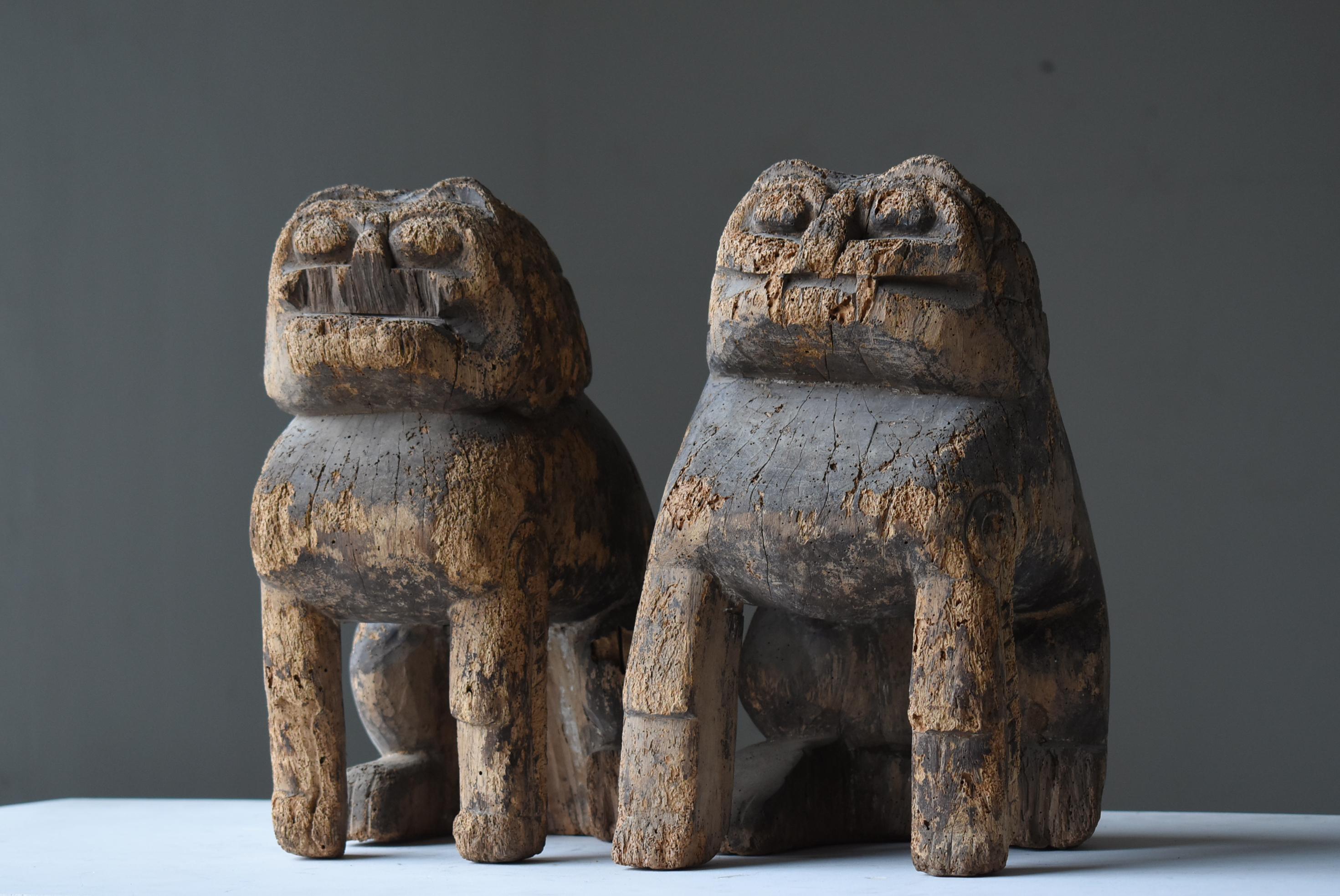 Edo Japanese Antique 'KOMAINU' Shrine Guardian Dog Statues 1336s-1392s / Wabi Sabi 