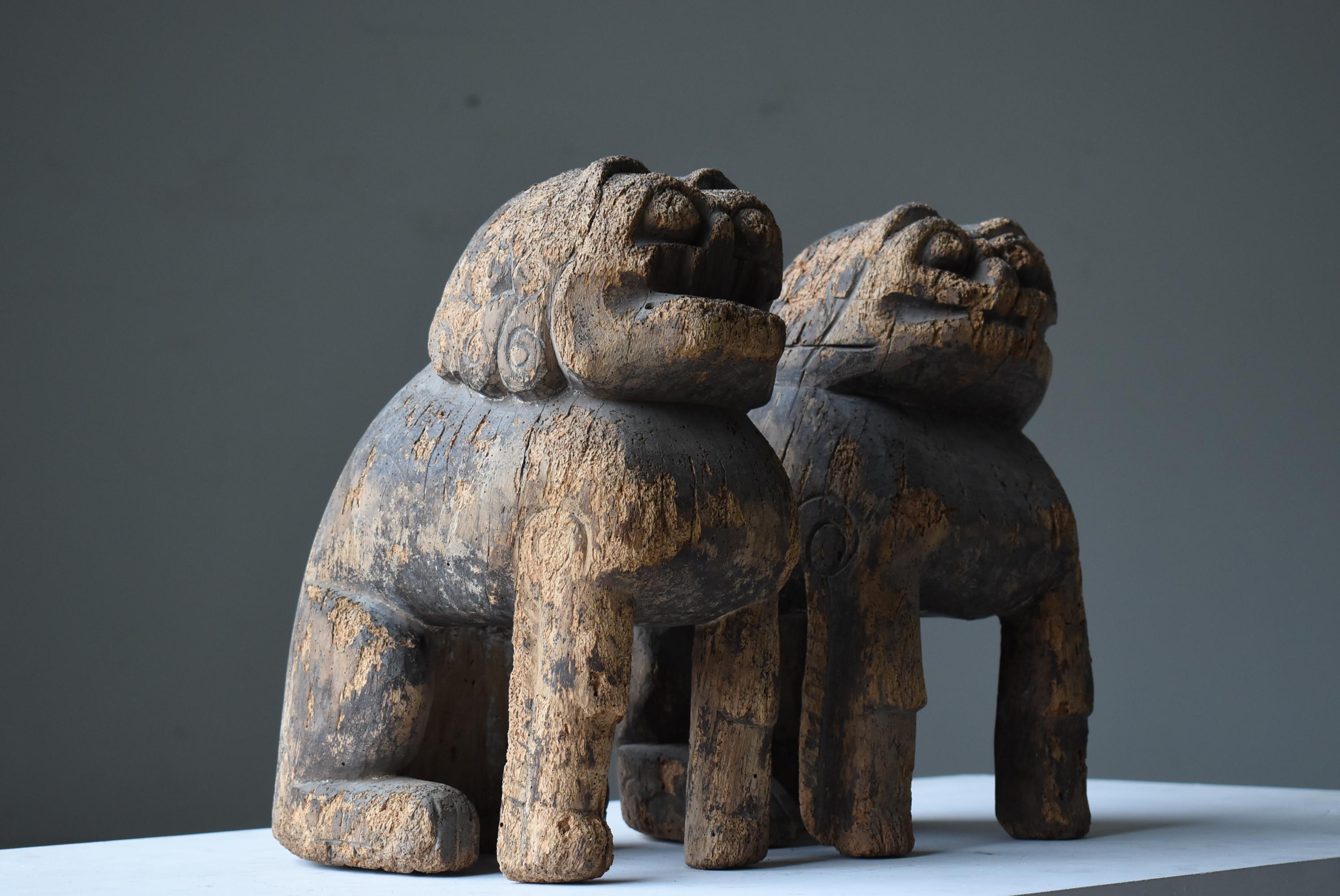 18th Century and Earlier Japanese Antique 'KOMAINU' Shrine Guardian Dog Statues 1336s-1392s / Wabi Sabi 