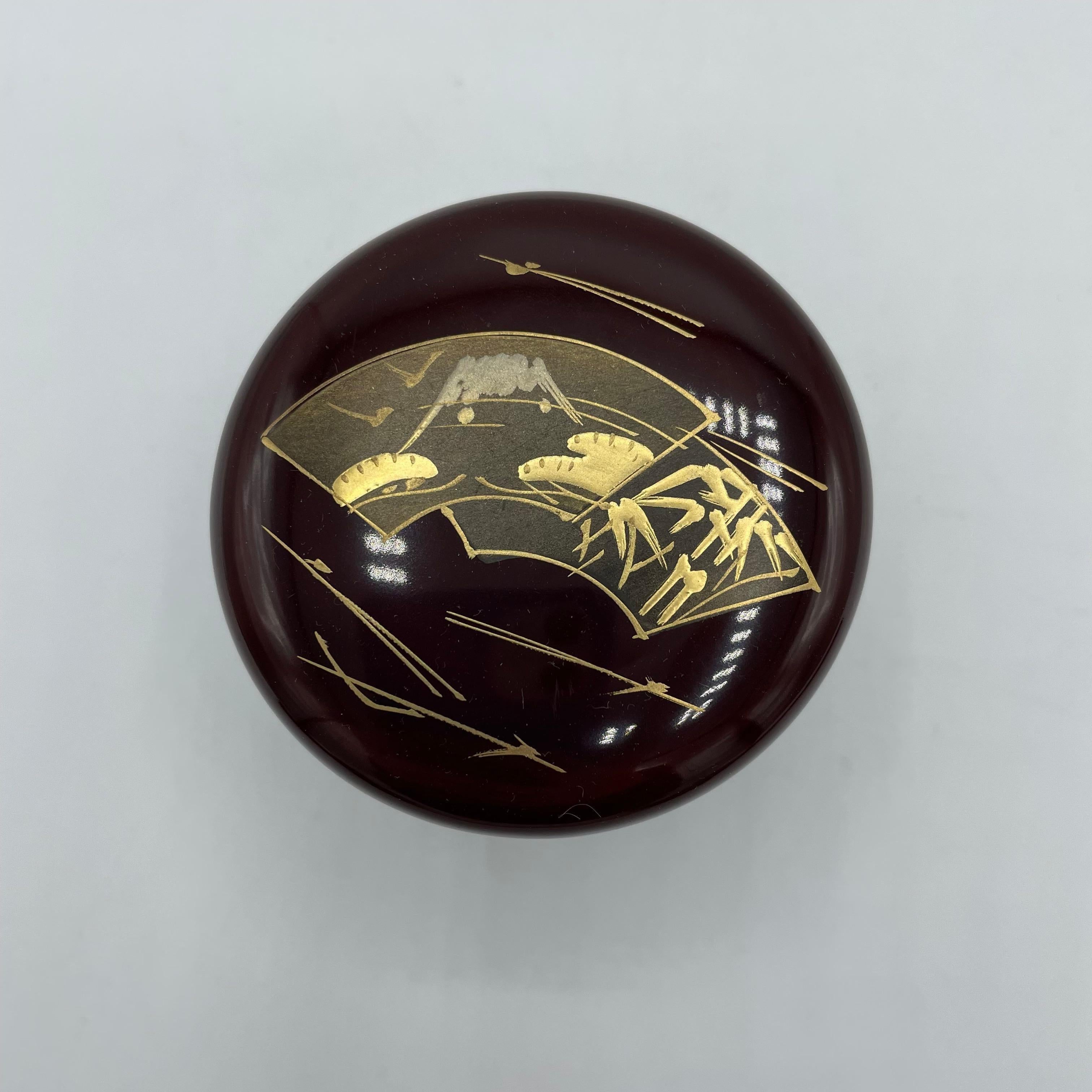 Hand-Painted Japanese Antique Lacquer Natsume (box for matcha powder) Mt.Fuji and Fans 1980s