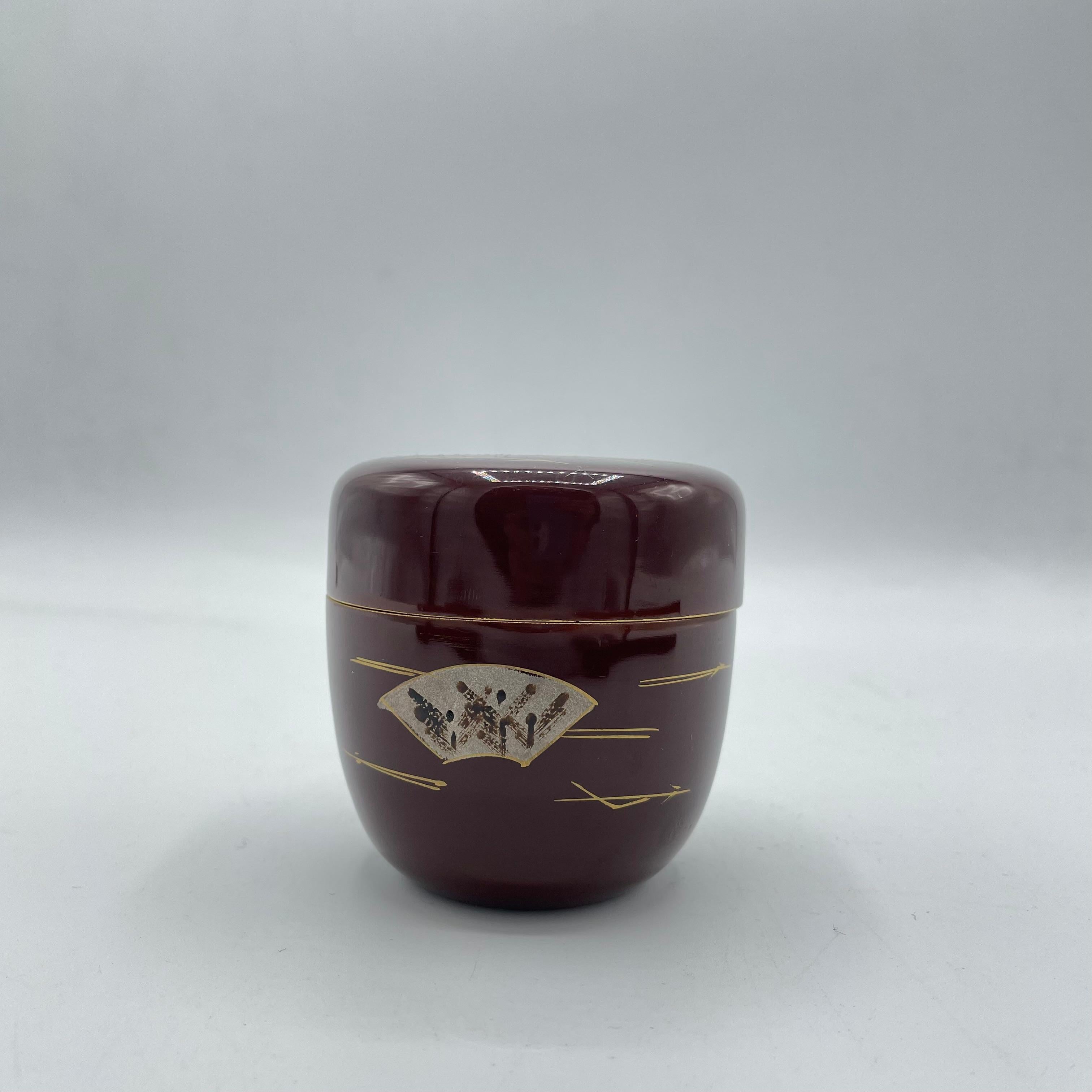 Late 20th Century Japanese Antique Lacquer Natsume (box for matcha powder) Mt.Fuji and Fans 1980s