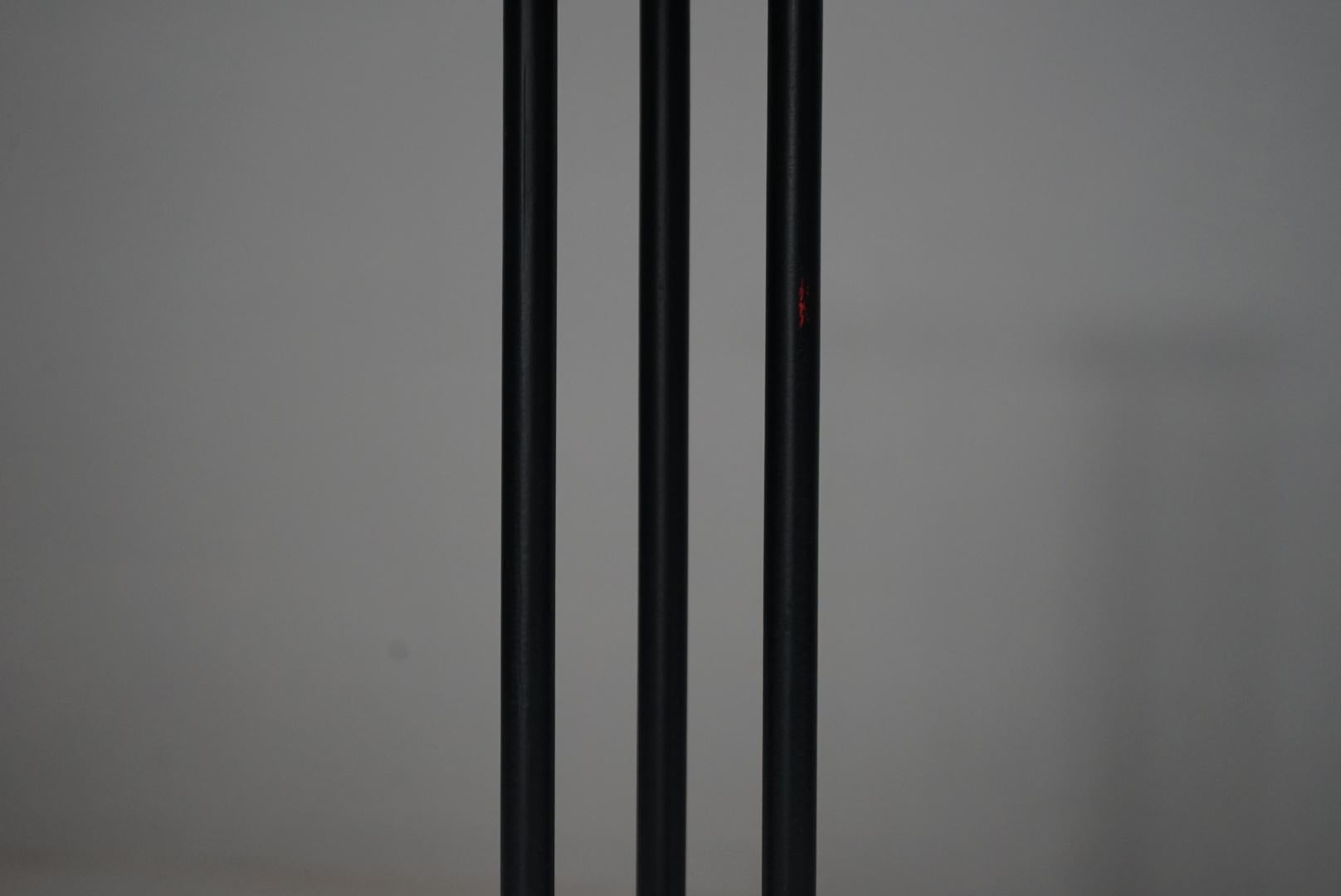 Japanese Antique Lacquered Display Stand, 1920s–1940s, Japandi Wabi-Sabi Madera en venta