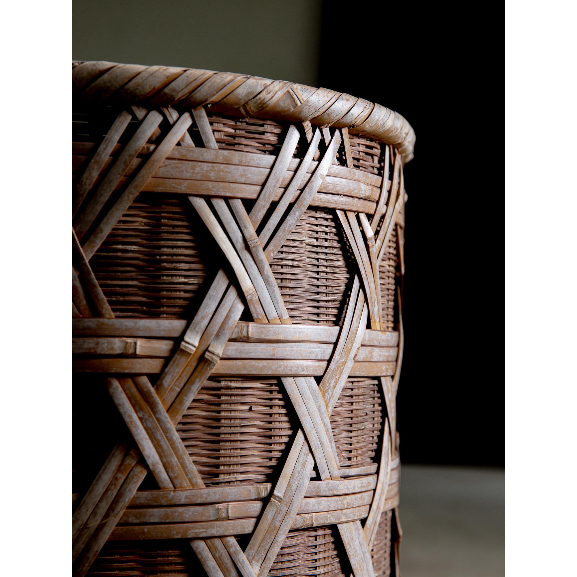 Japanese antique large bamboo double layered basket - wabi sabi primitive decor For Sale 10