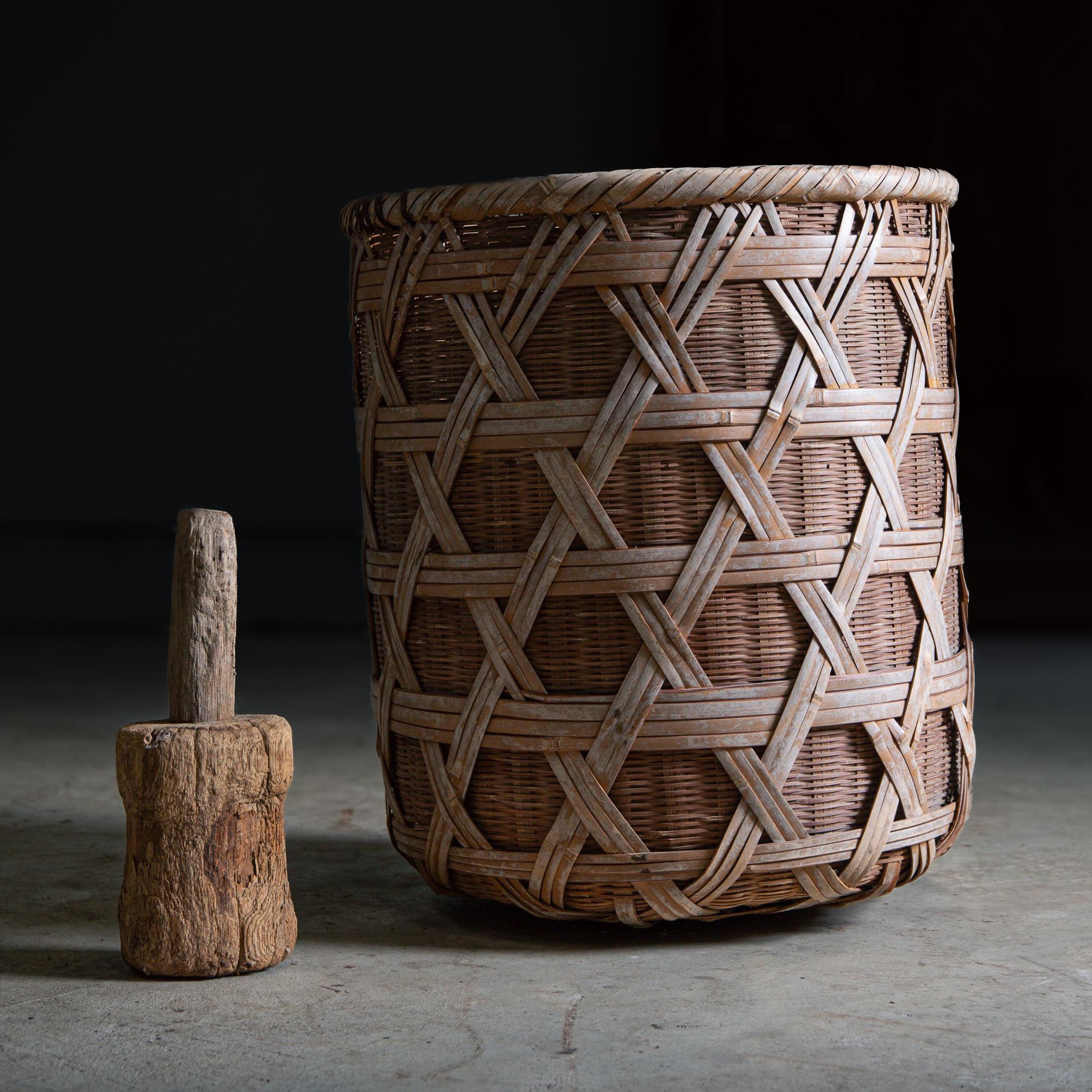 New finds from the farmer's barn. Japanese antique hand woven bamboo basket - can store the heavier object because of  the double layered structure of thin bamboo & thick bamboo layers (cannot use separately). This type of basket has been used by