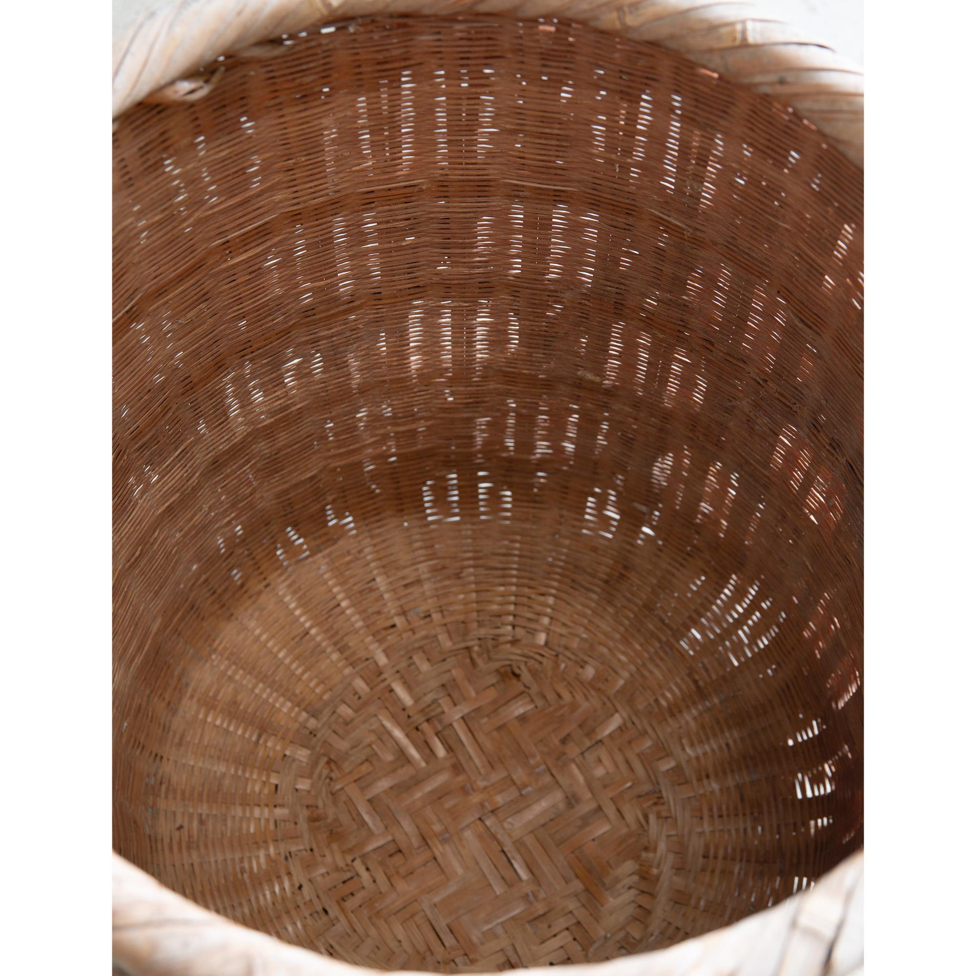 Japanese antique large bamboo double layered basket - wabi sabi primitive decor For Sale 2