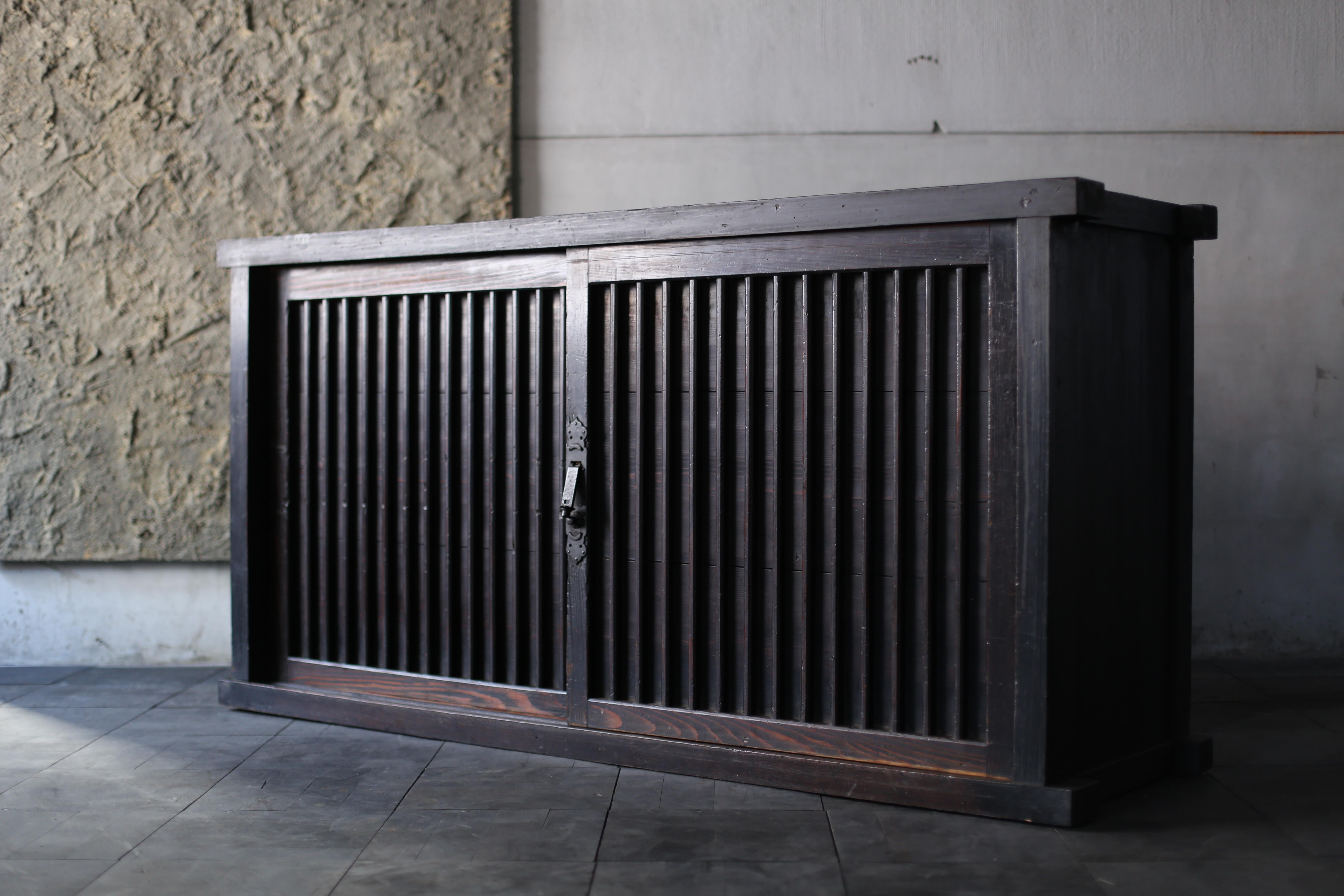 Japonais Grand meuble de rangement japonais antique BK Tansu 1860s-1900s / enfilade Wabi Sabi en vente