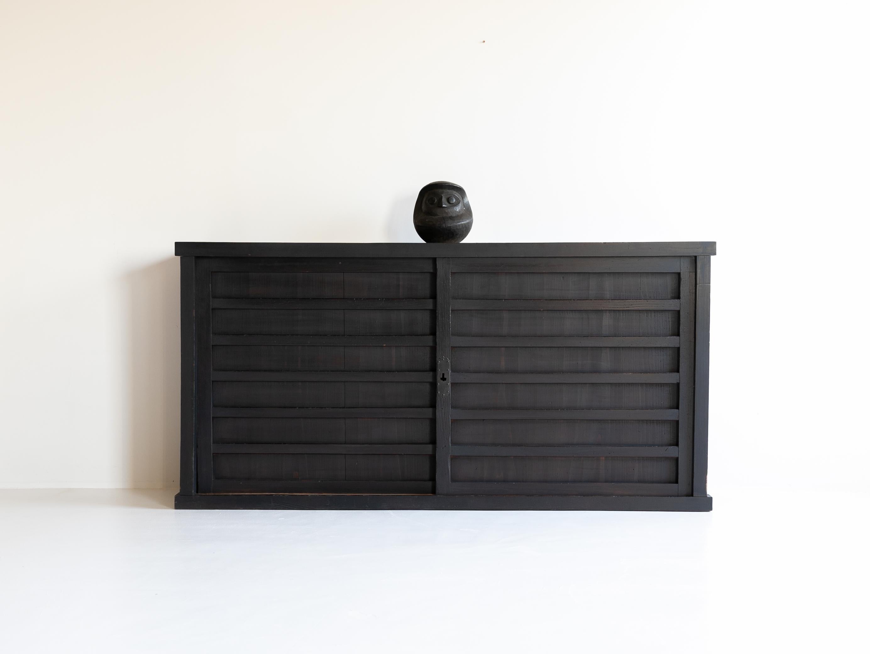 Meiji Japanese Antique Large Black Tansu 1860s-1900s / Cabinet Sideboard Wabi Sabi///