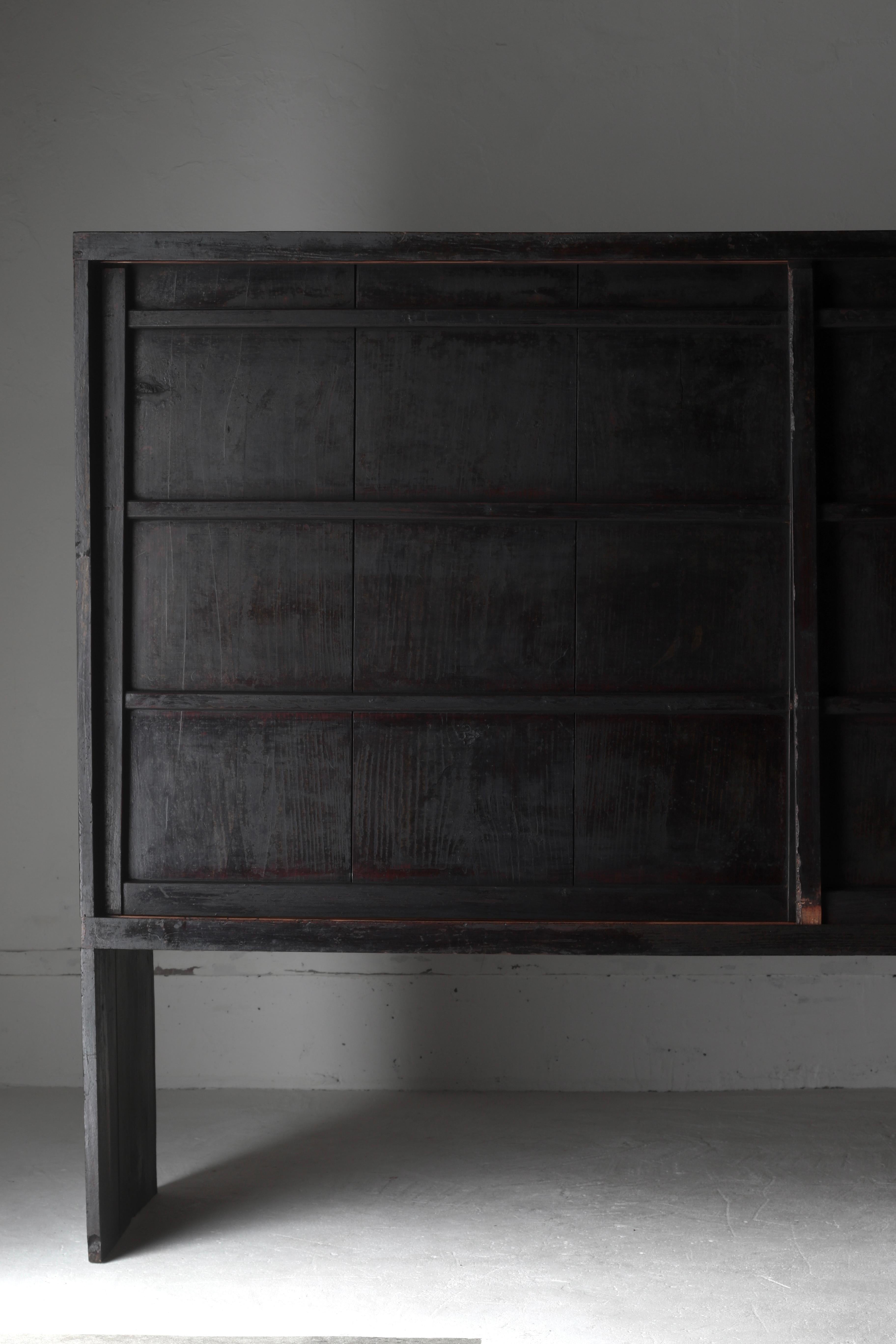 Japanese Antique Large Black Tansu / Cabinet Sideboard / 1868-1912s Wabi-sabi 7