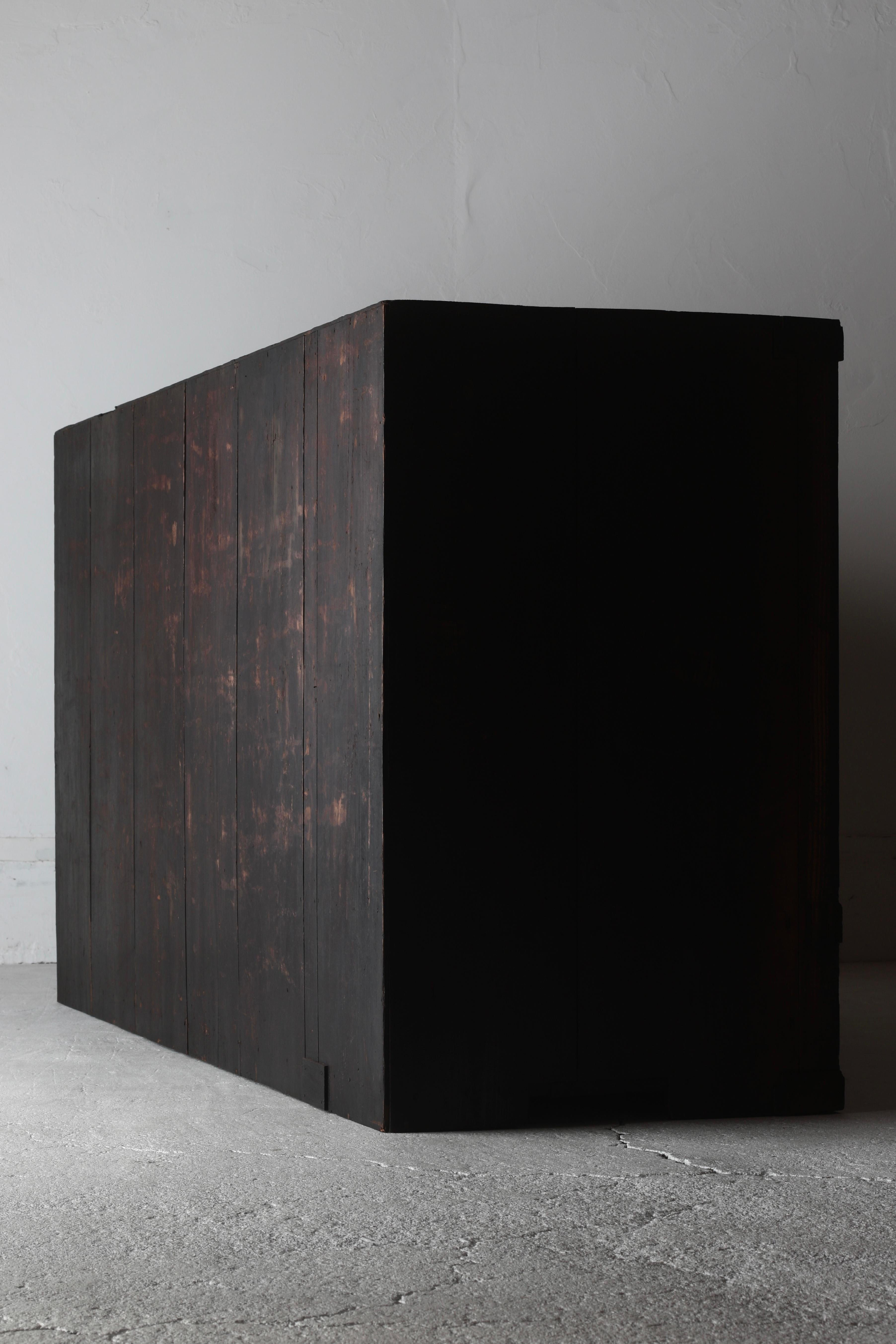 Japanese Antique Large Black Tansu / Cabinet Sideboard / 1868-1912s Wabi-sabi 10