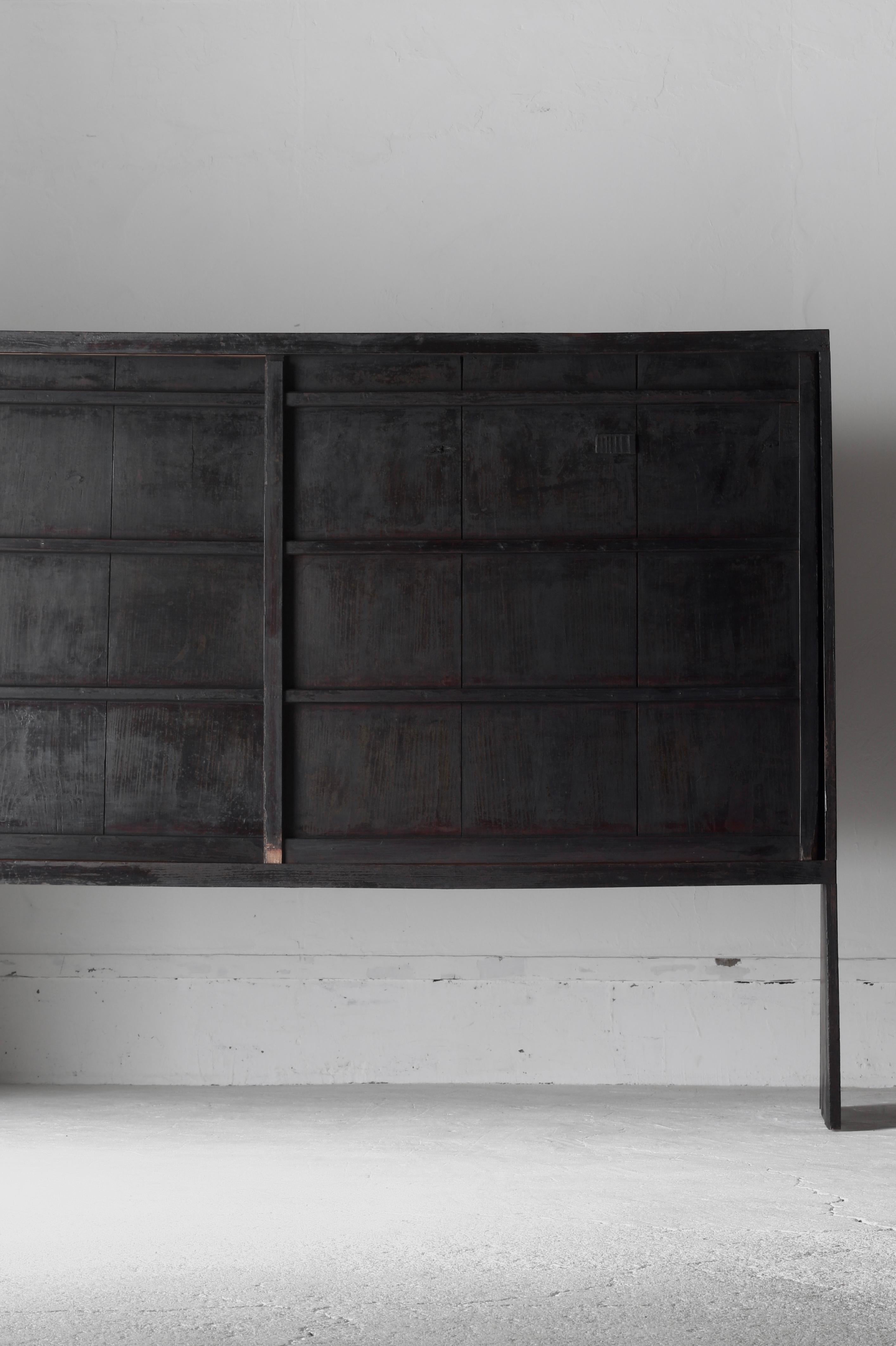 Japanese Antique Large Black Tansu / Cabinet Sideboard / 1868-1912s Wabi-sabi 11