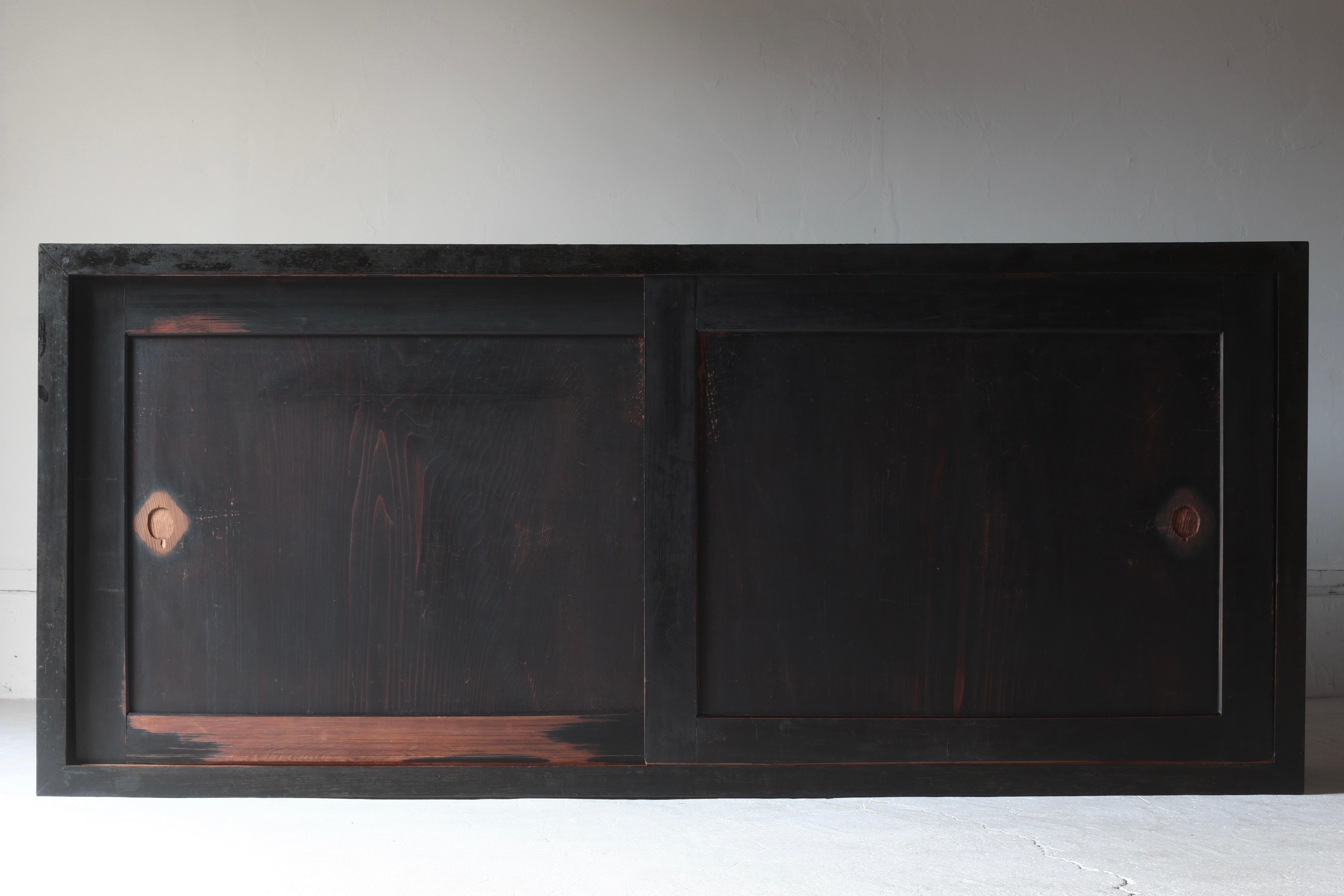 Antiguo Tansu Japonés Negro Grande / Aparador / 1868-1912s Wabi-sabi Carpintería