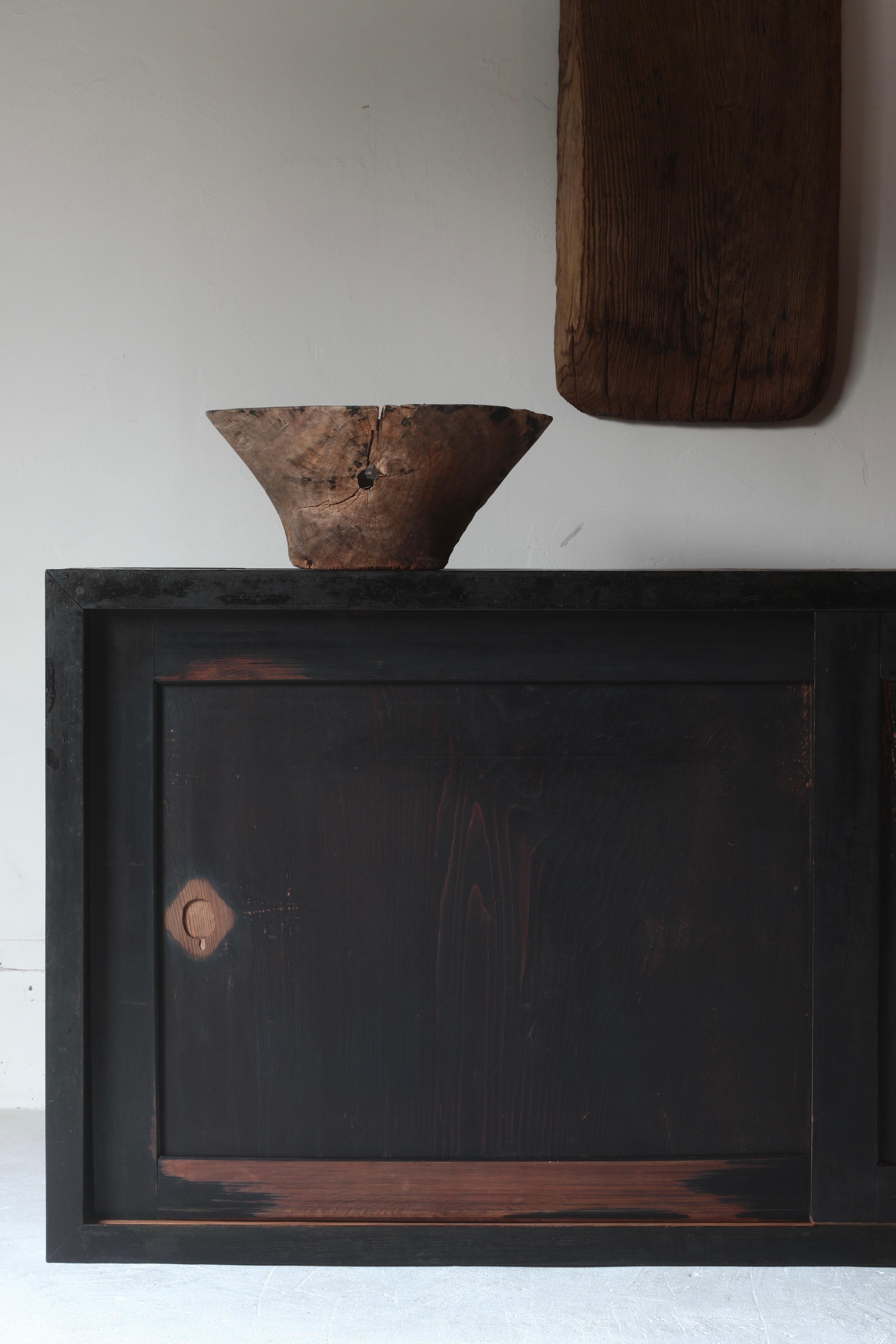 Antiguo Tansu Japonés Negro Grande / Aparador / 1868-1912s Wabi-sabi Madera