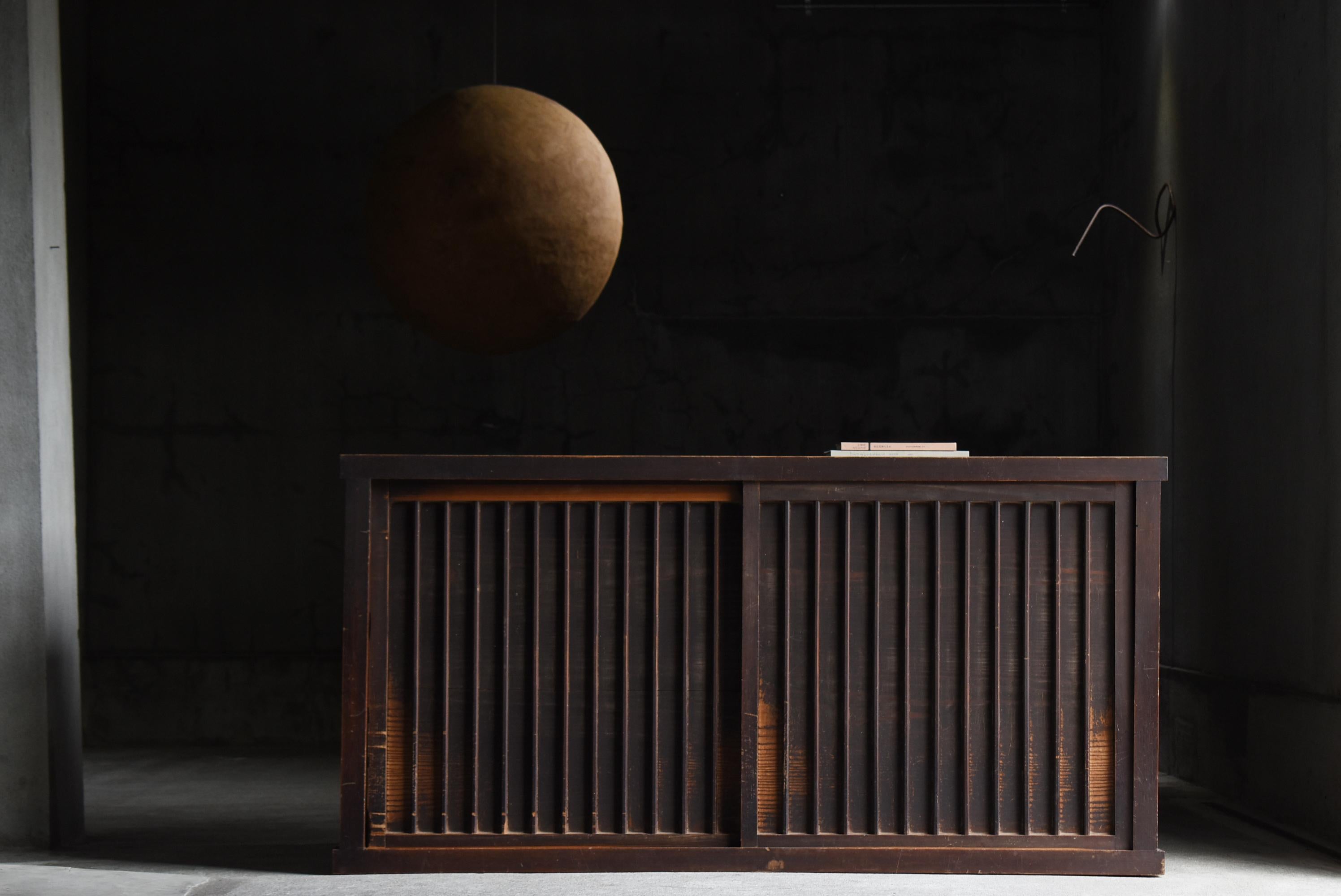 Grand Tansu brun ancien japonais 1860s-1900s / Sideboard Cabinet Wabisabi en vente 8