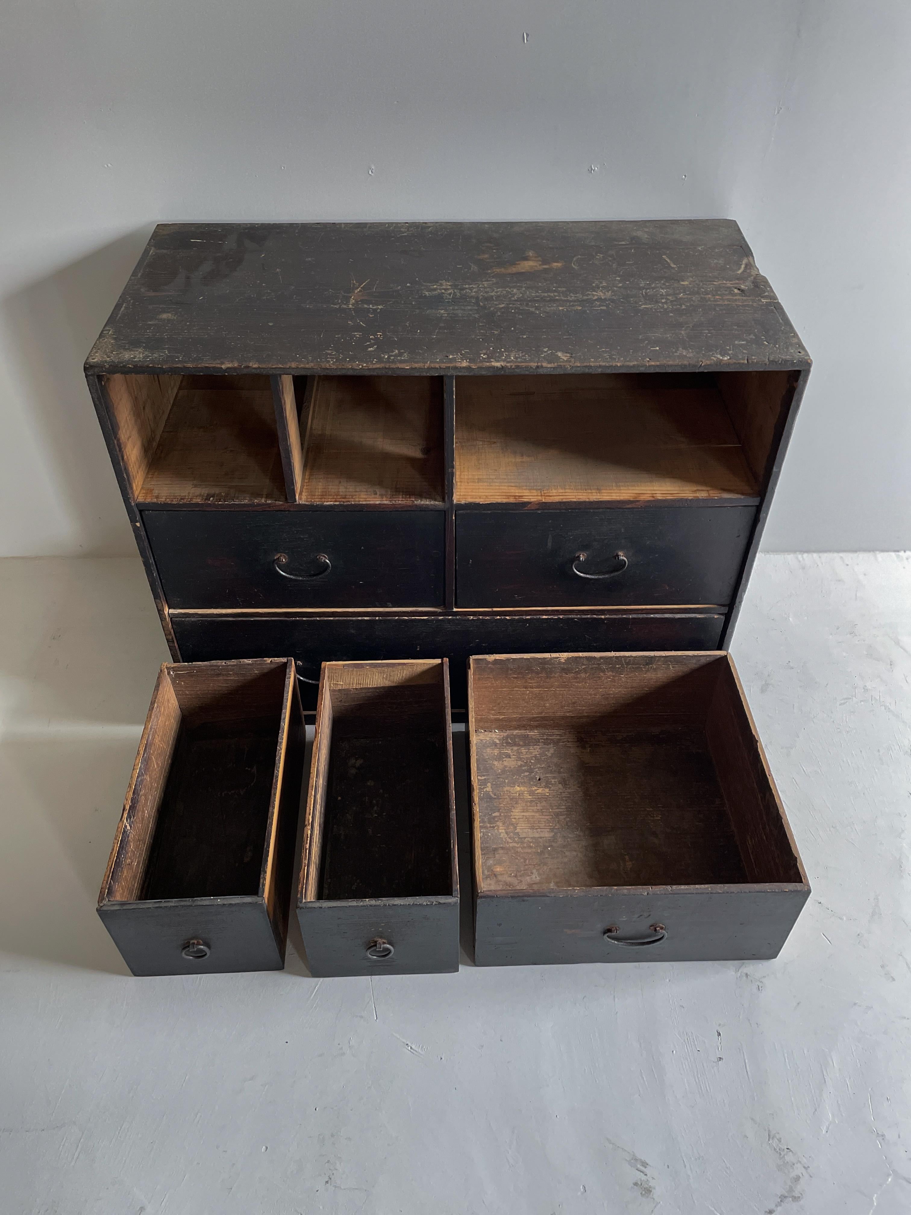 Antike japanische große Schublade 1860er-1900er Jahre / Sideboard Tansu Wabi Sabi, Tansu Wabi Sabi im Angebot 7