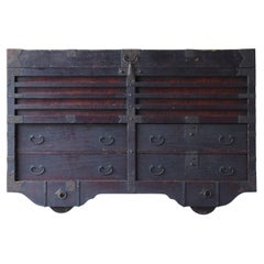 Grand buffet japonais ancien Kuruma Tansu 1800s-1860s / Cabinet Wabi Sabi