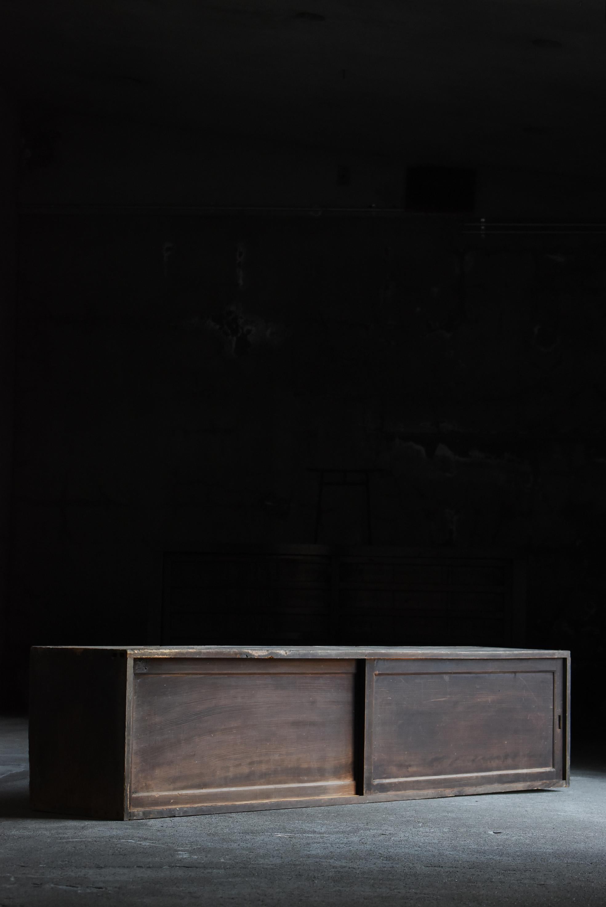 Grand buffet japonais des années 1900-1940 / Tansu Wabi Sabi 10