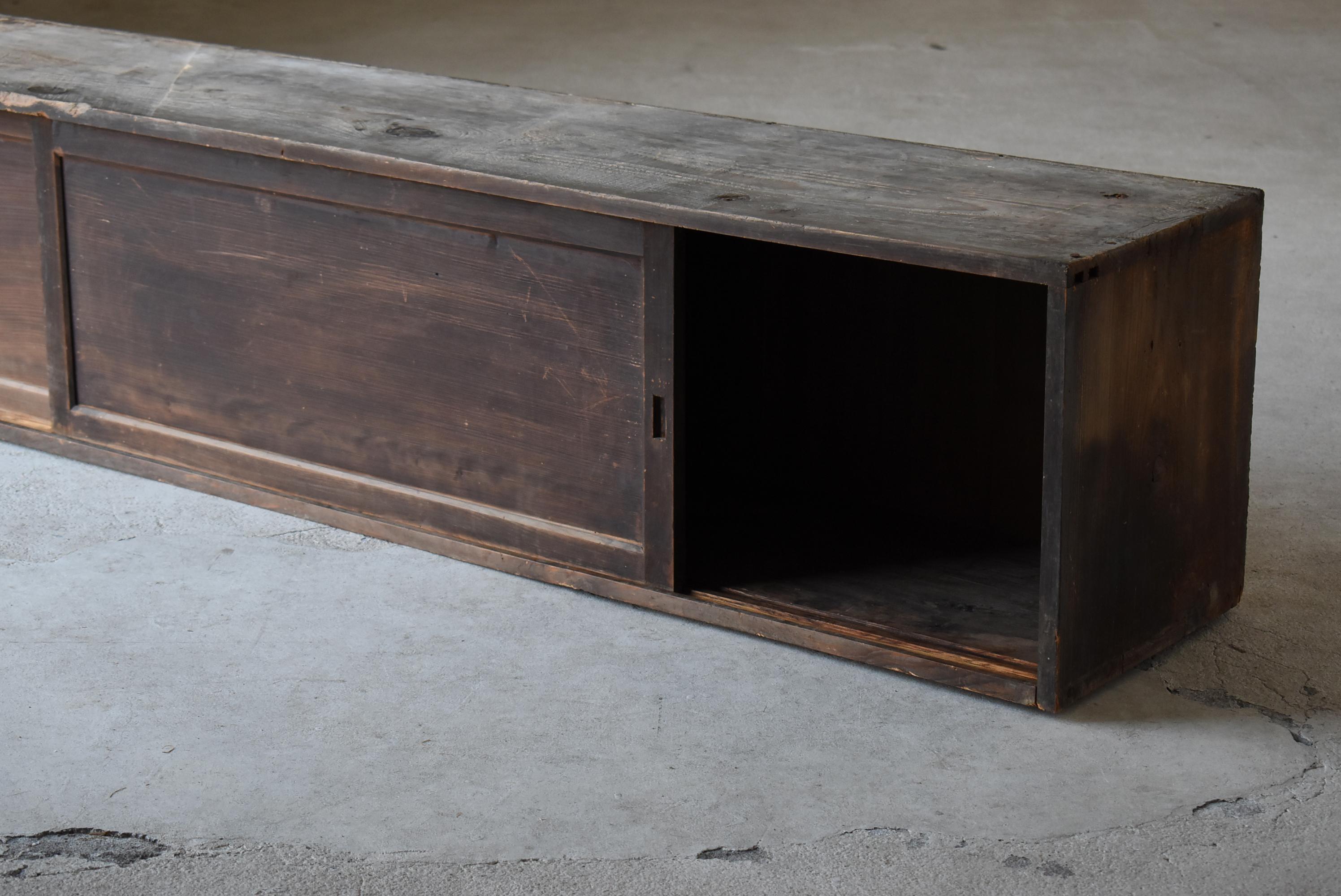 Grand buffet japonais des années 1900-1940 / Tansu Wabi Sabi Bon état à Chōsei District Nagara, JP