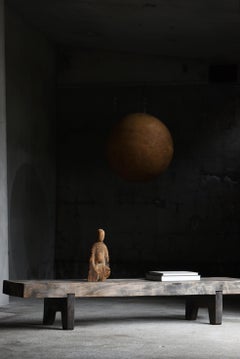 Japanischer antiker großer niedriger Tisch oder Bank 1900er-1940er Jahre / Sofatisch Wabisabi