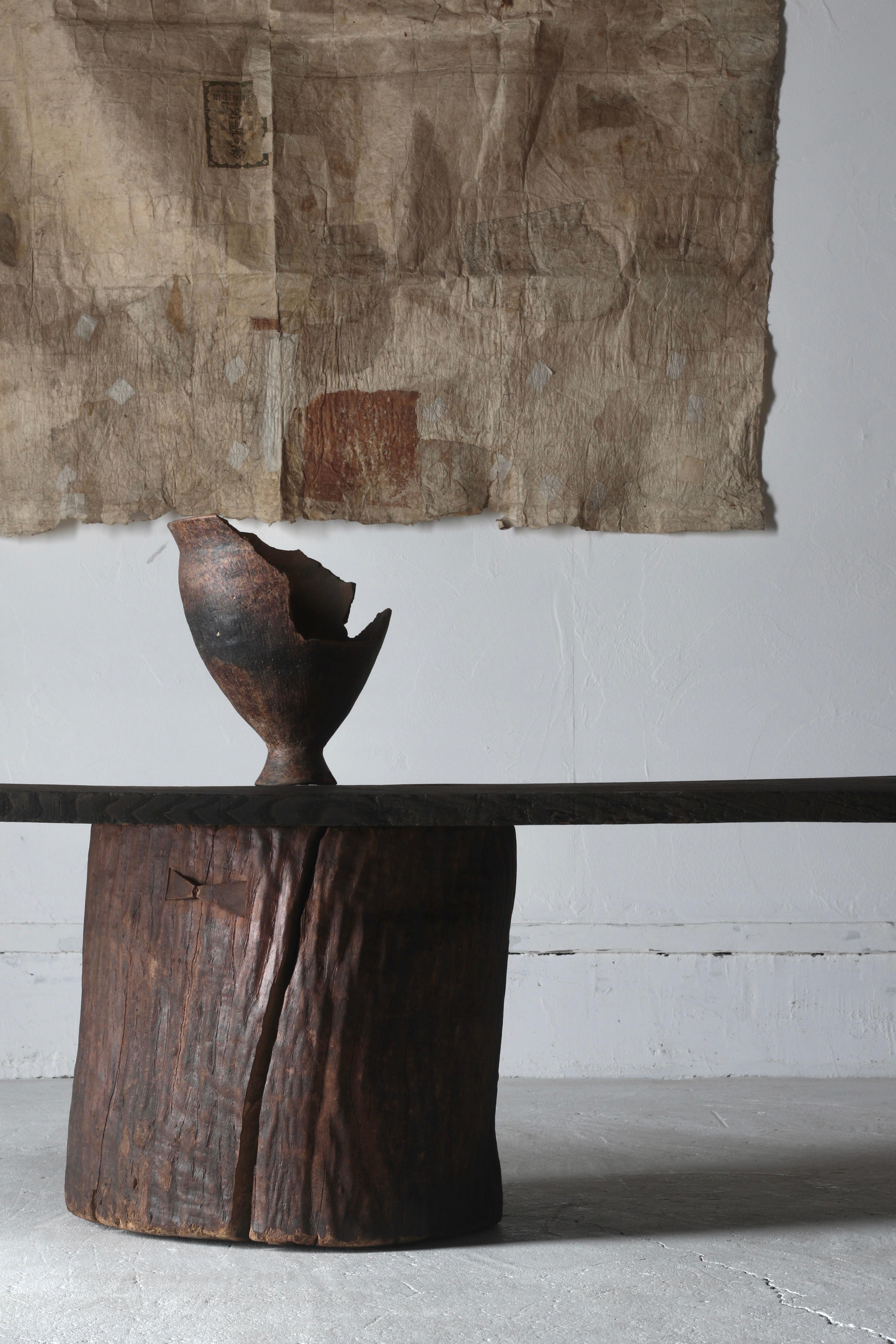 Japanese Antique Large Low Table / Sofa Table Coffee Table/ 1868-1912s Wabi-Sabi In Good Condition In Iwate-gun Shizukuishi-cho, Iwate Prefecture
