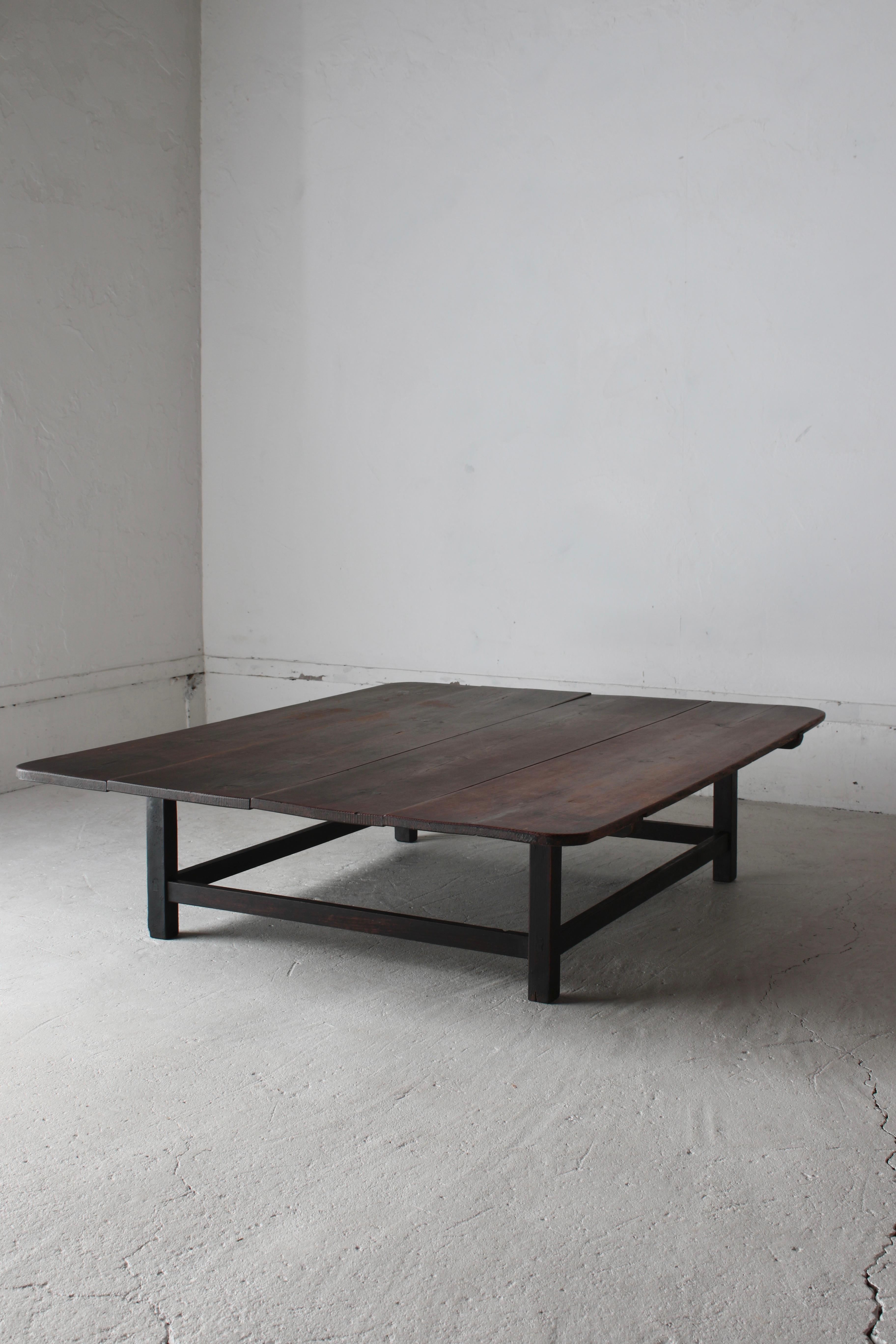 Japanese Antique Large Low Table / Sofa Table Coffee Table /1868-1912s Wabi-sabi In Good Condition In Iwate-gun Shizukuishi-cho, Iwate Prefecture