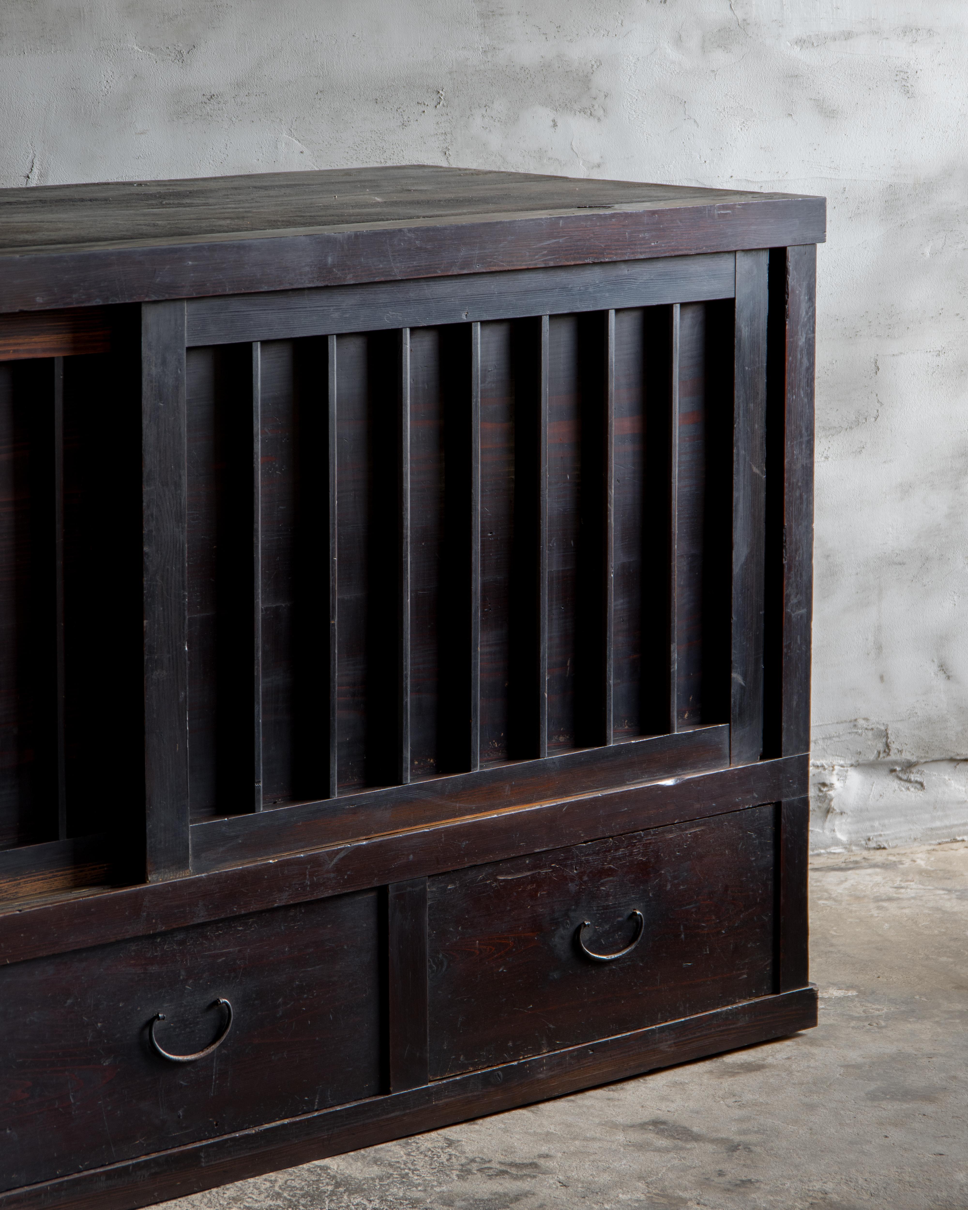 Grand Tansu japonais ancien Mizuya, ère Meiji '1868-1912', Wabi Sabi en vente 7