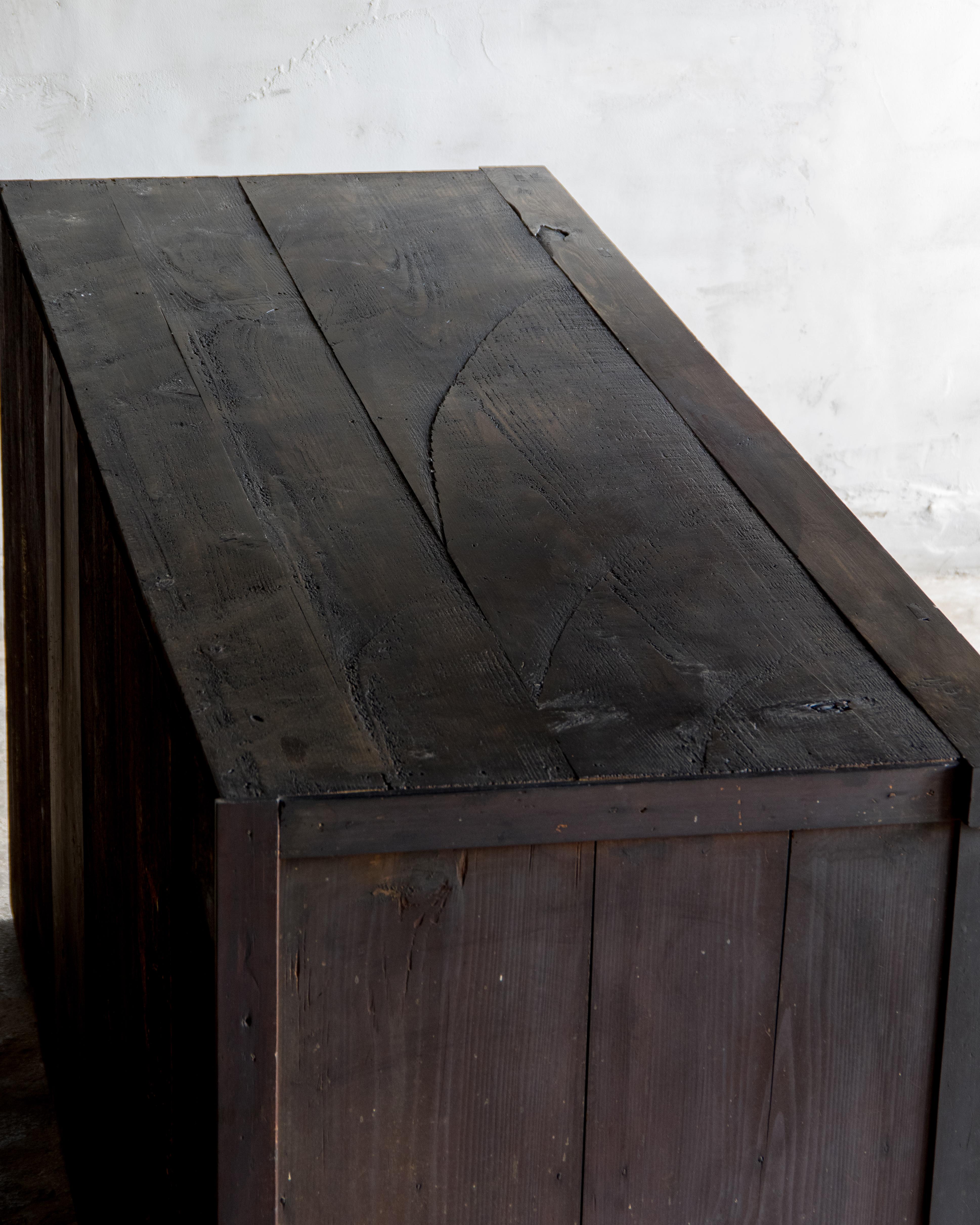 Grand Tansu japonais ancien Mizuya, ère Meiji '1868-1912', Wabi Sabi en vente 9
