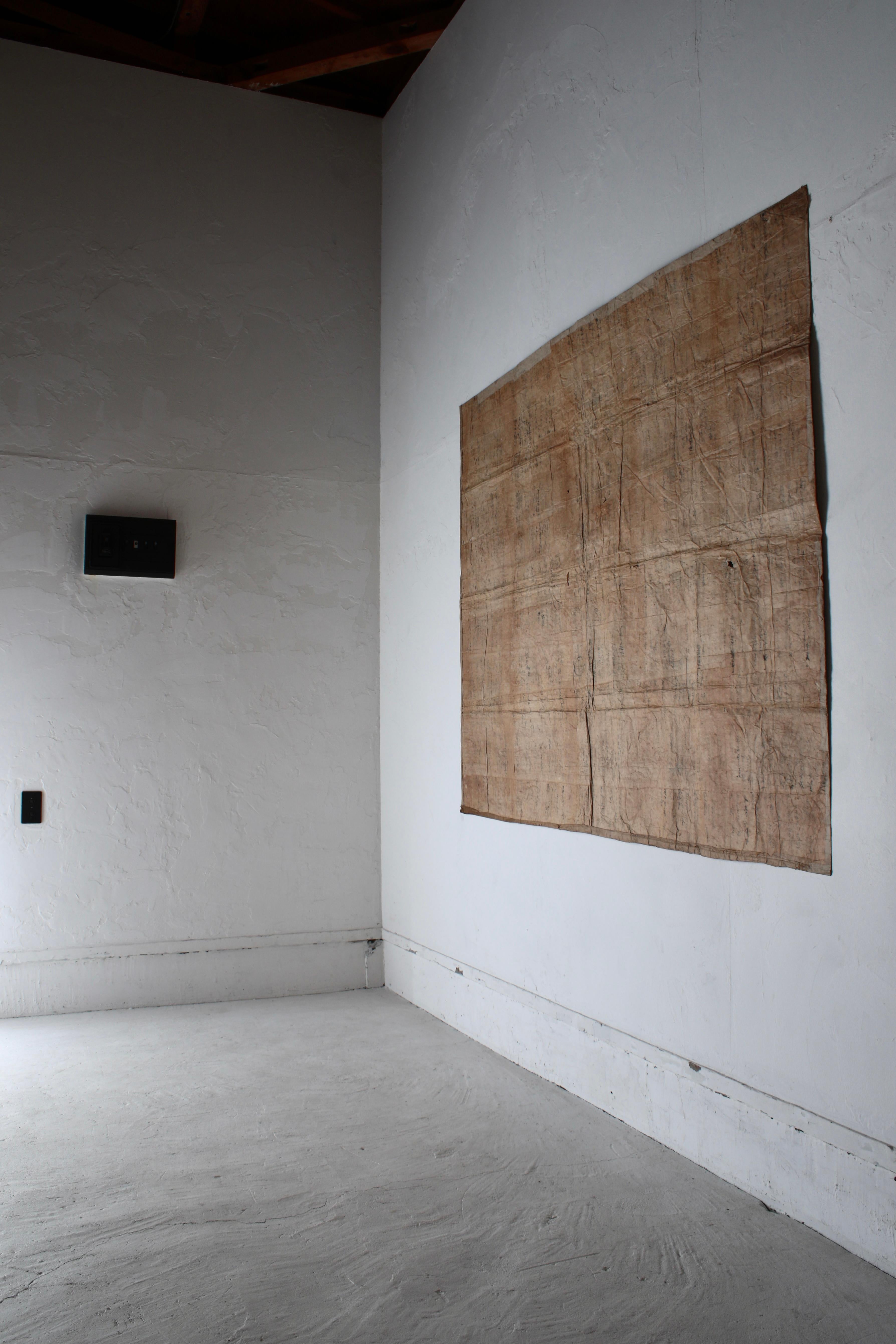 Japanese Antique Large Paper Boro / Wall Decoration /Wabi-sabi Mingei In Good Condition In Iwate-gun Shizukuishi-cho, Iwate Prefecture