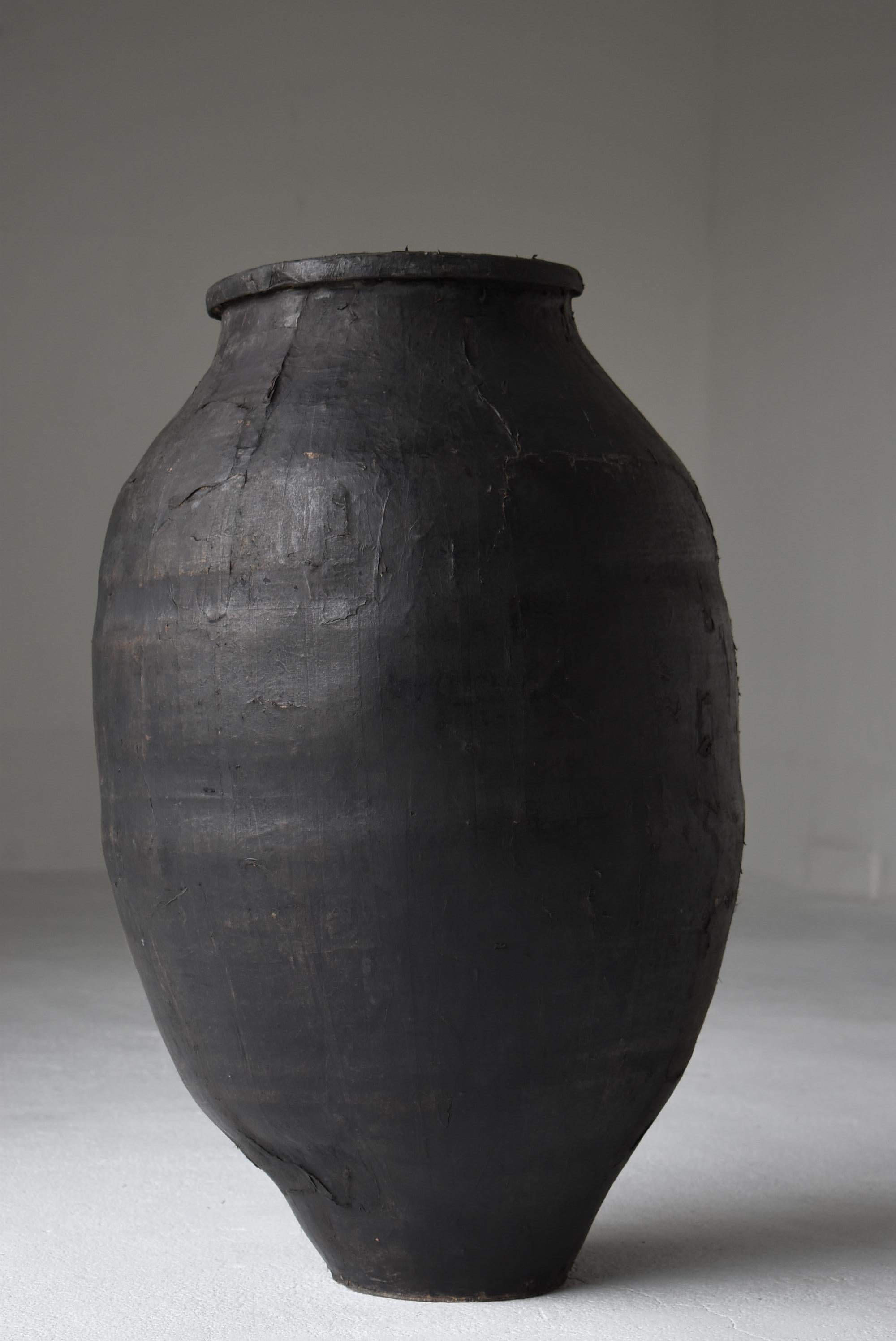 Japanische antike große Keramikvase mit Papierüberzug 1860er-1900er Jahre / Gefäß Wabisabi im Angebot 4