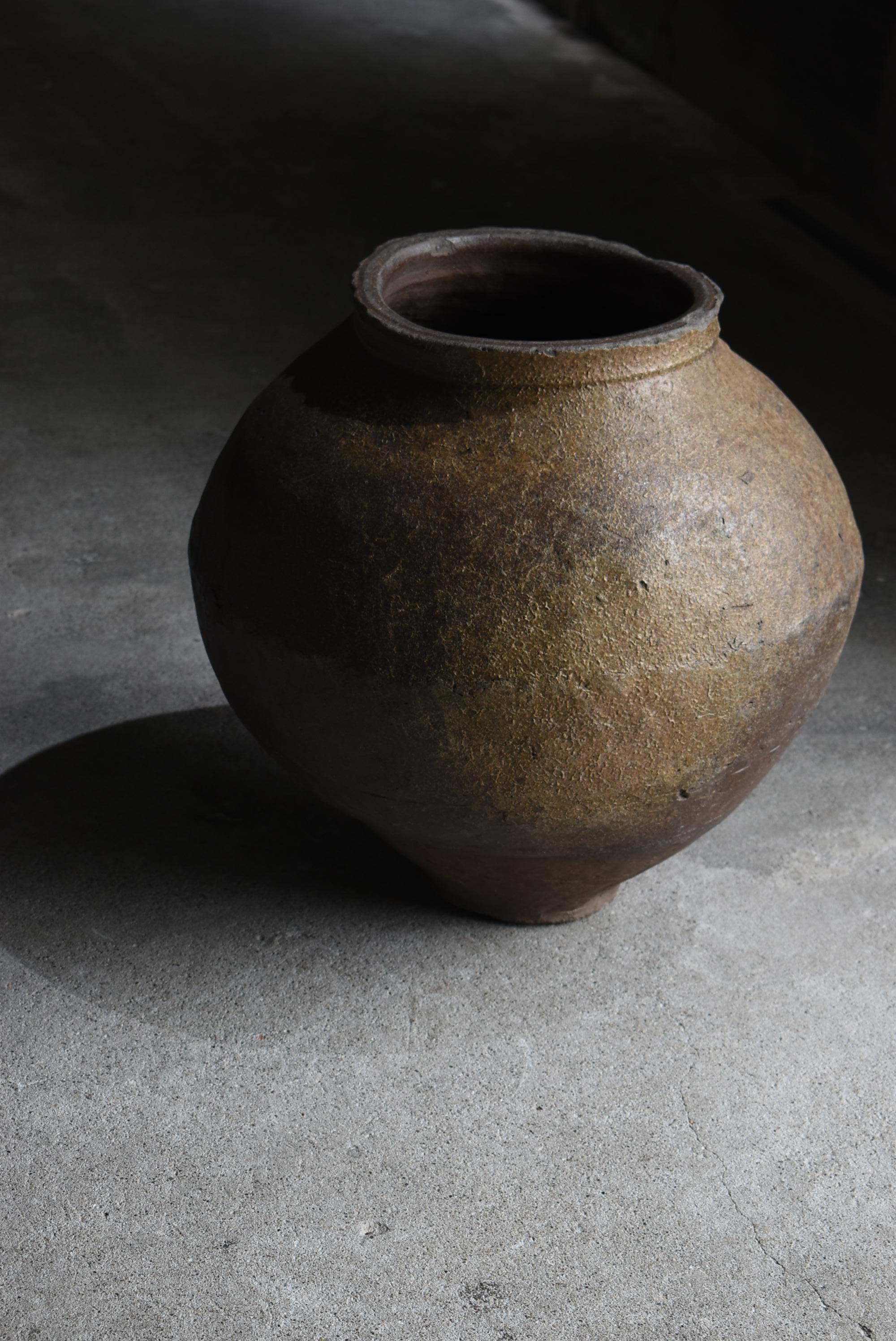 Grand vase de poterie japonais ancien 14-16e siècle / Vase à fleurs Wabisabi en vente 9