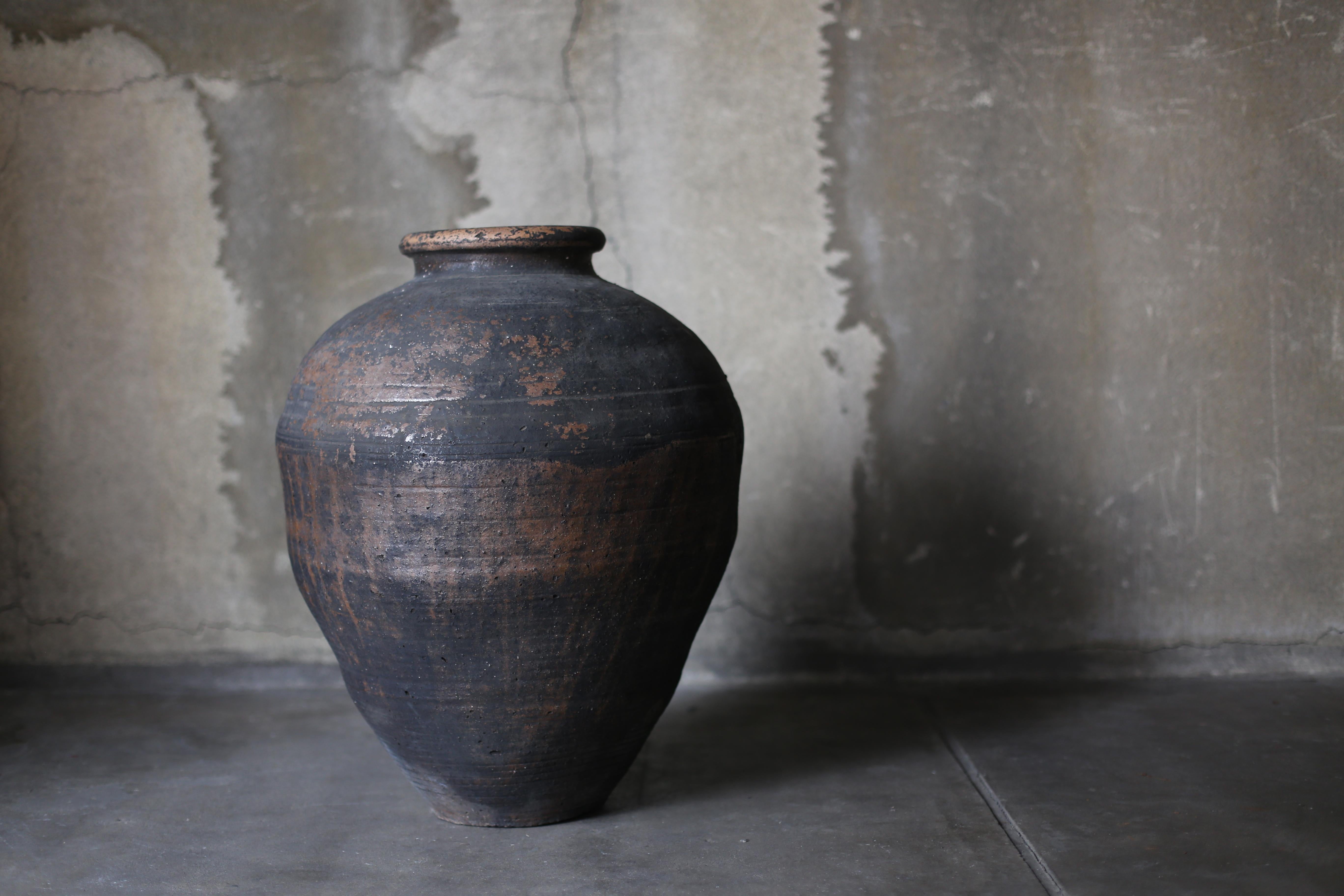 Japanese Antique Large Pottery Vase 1860s-1900s / Mashiko In Good Condition In Sammu-shi, Chiba