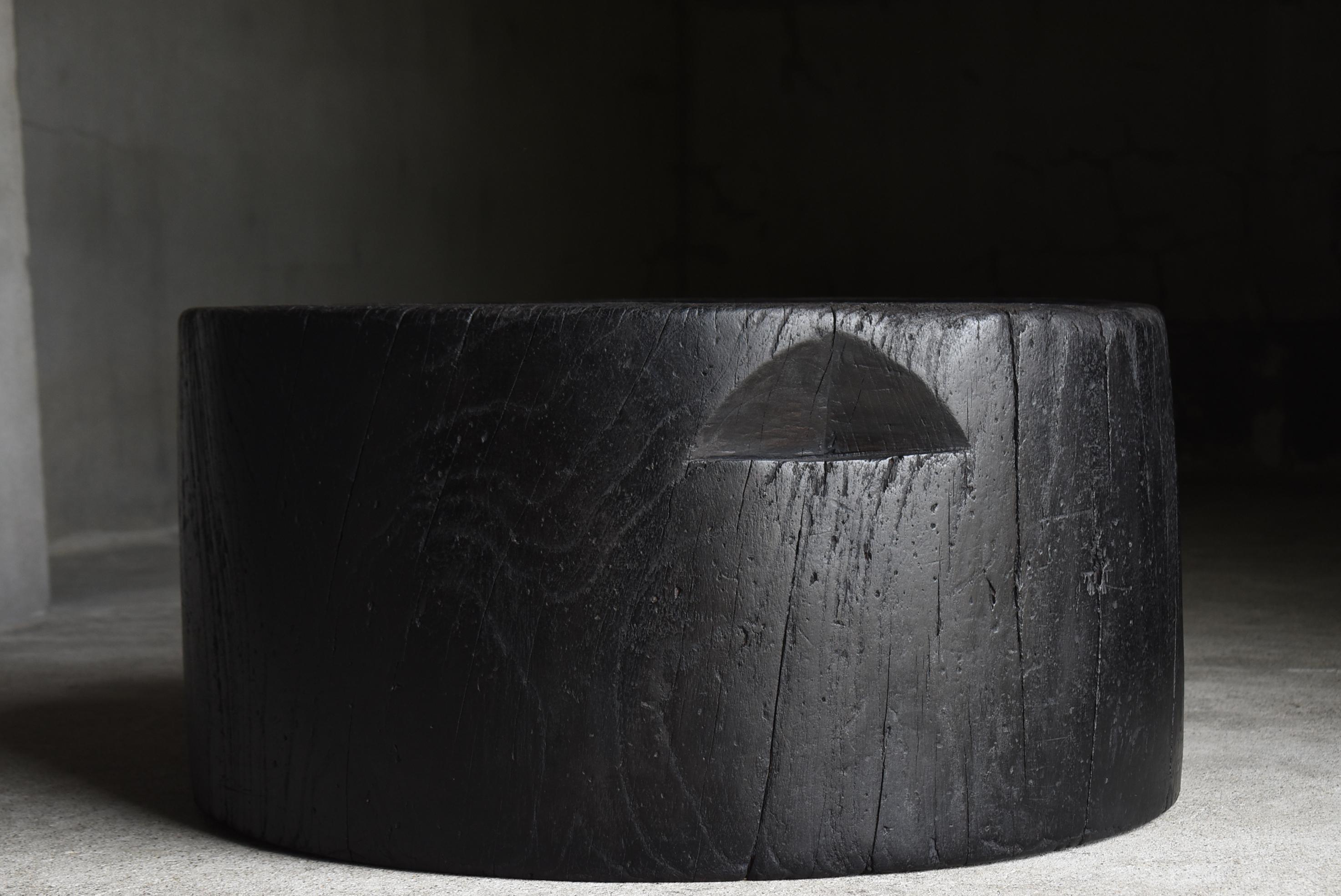Japanese Antique Large Primitive Coffee Table 1860s-1900s / Black Wabi Sabi For Sale 4
