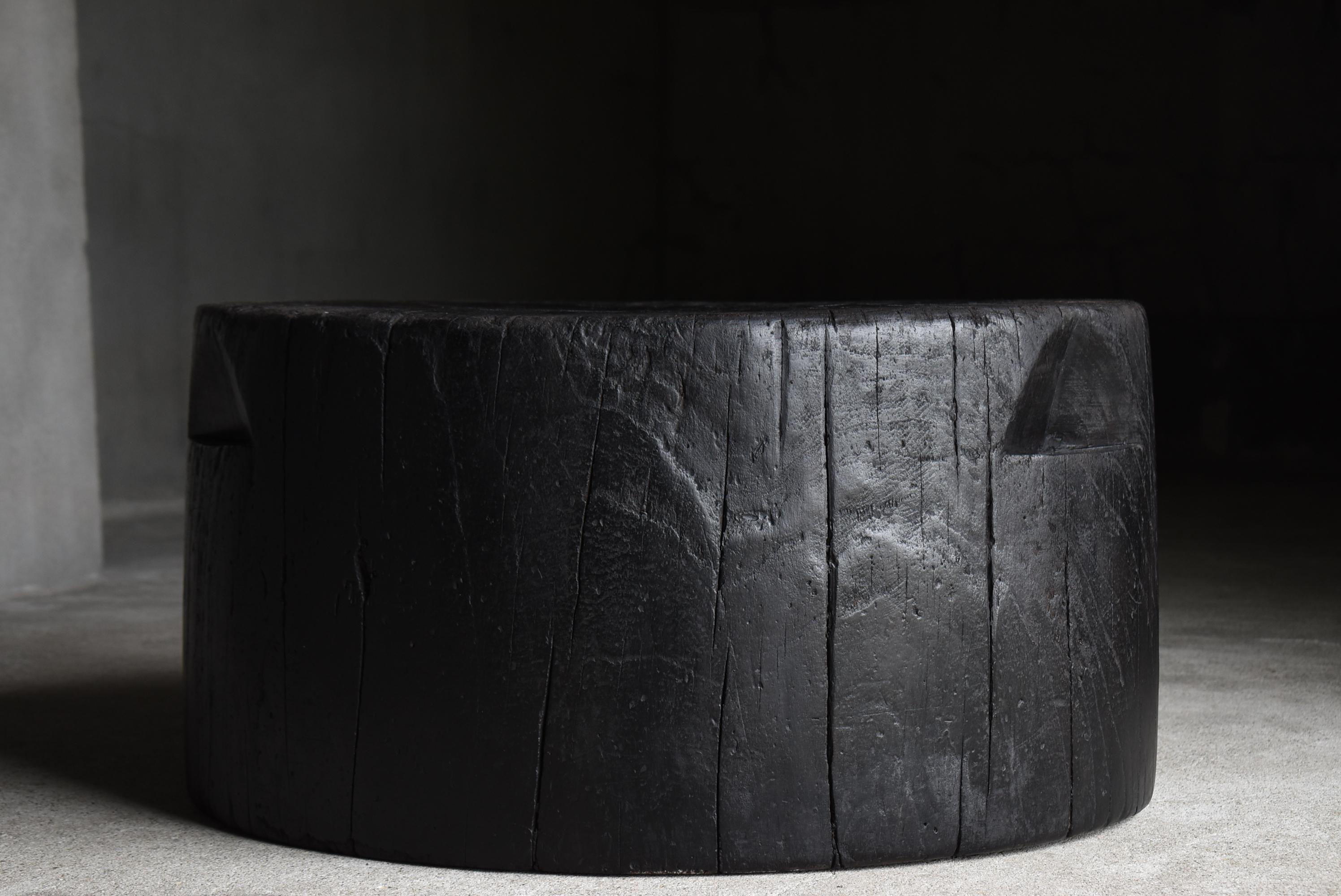 Japanese Antique Large Primitive Coffee Table 1860s-1900s / Black Wabi Sabi For Sale 5