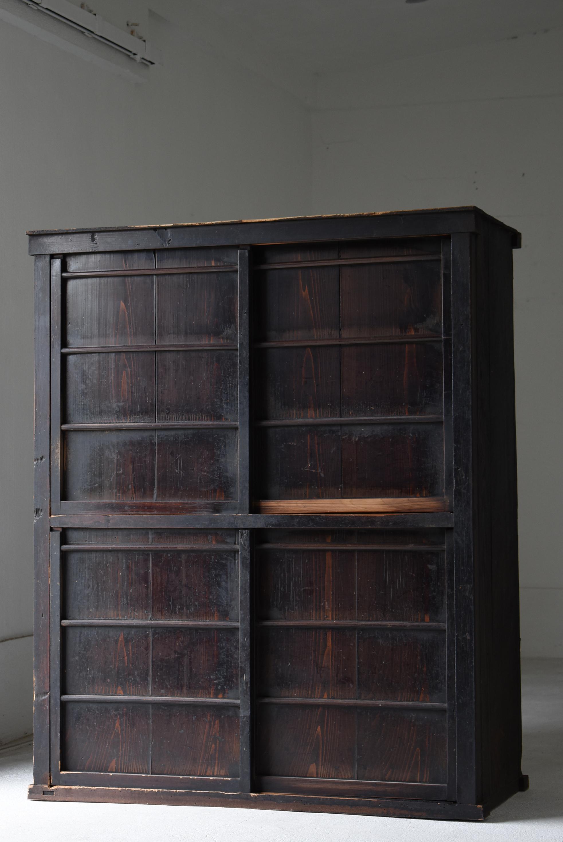 Meiji Antico Tansu giapponese di grandi dimensioni del 1860-1900 / Armadio Cabinet Wabi Sabi in vendita