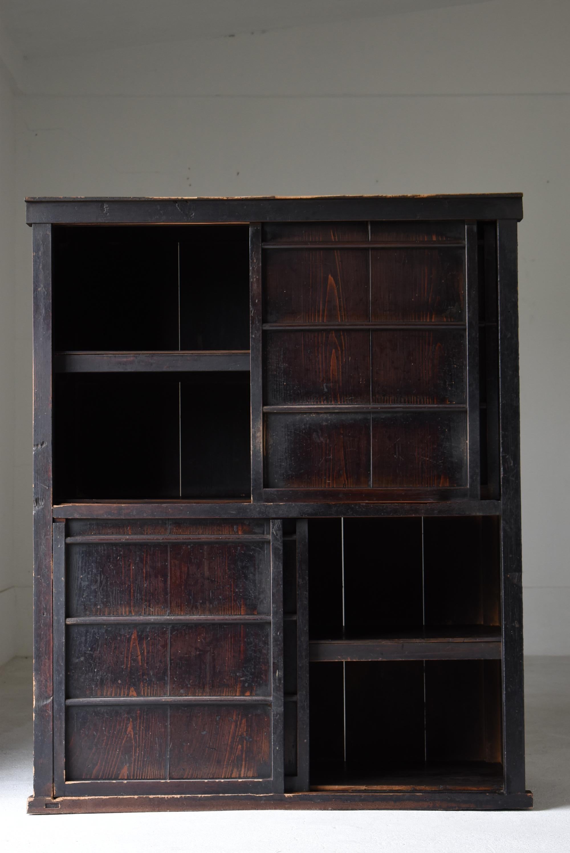 XX secolo Antico Tansu giapponese di grandi dimensioni del 1860-1900 / Armadio Cabinet Wabi Sabi in vendita