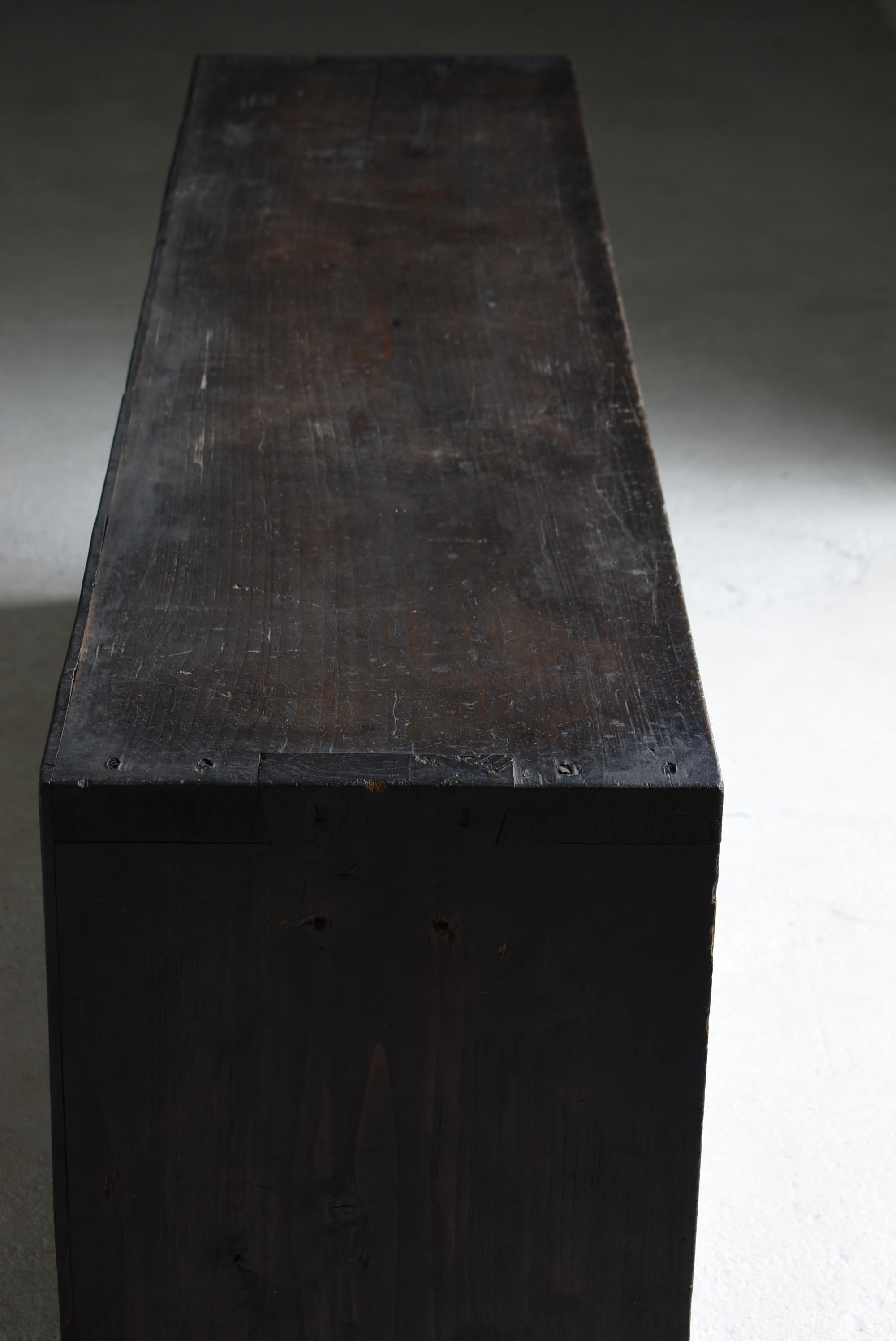 Antiguo Tansu Japonés Grande 1860s-1900s / Aparador Wabisabi en venta 8