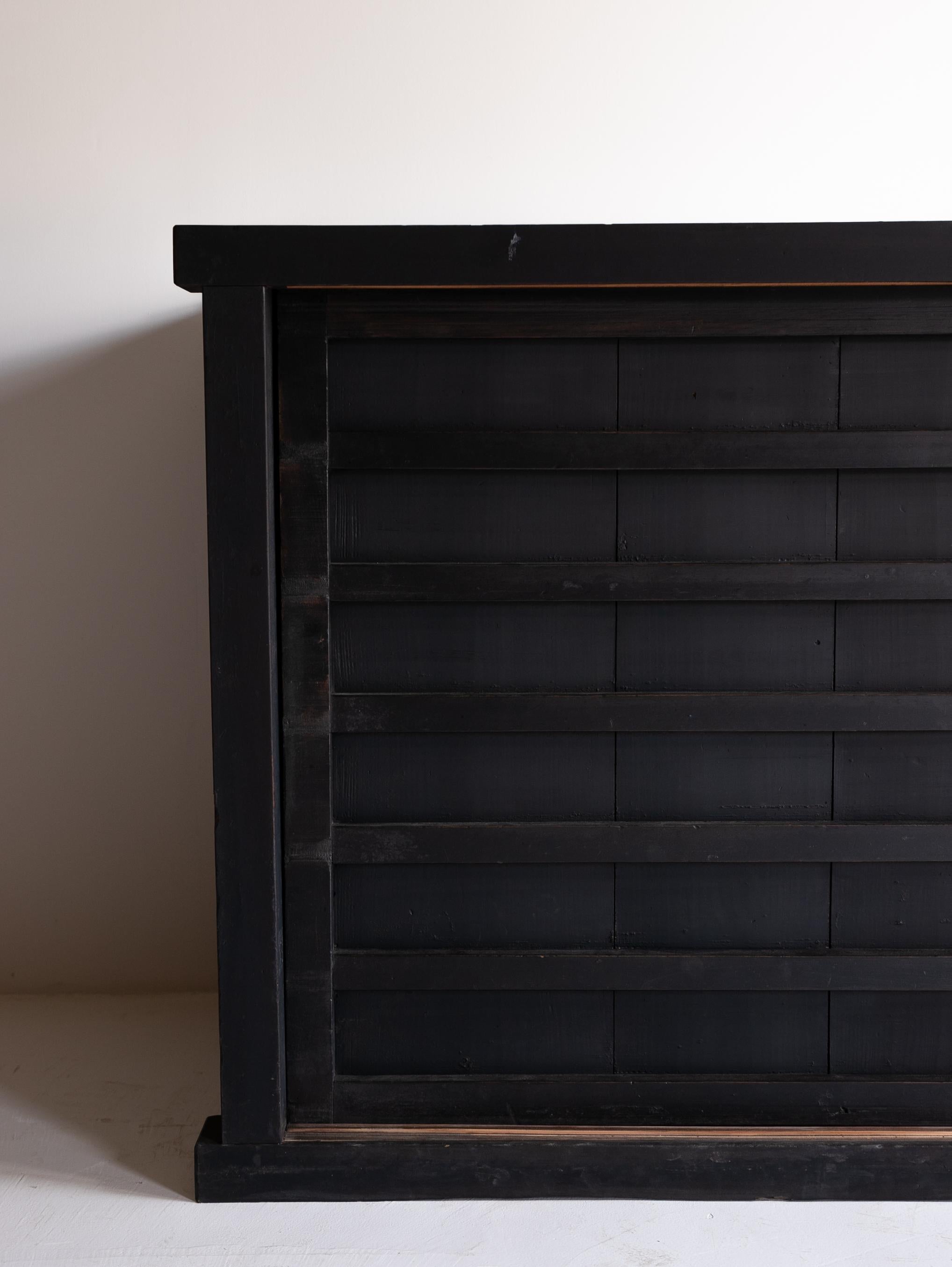 Grand Tansu japonais des années 1860-1900 / Enfilade Wabi Sabi en vente 3