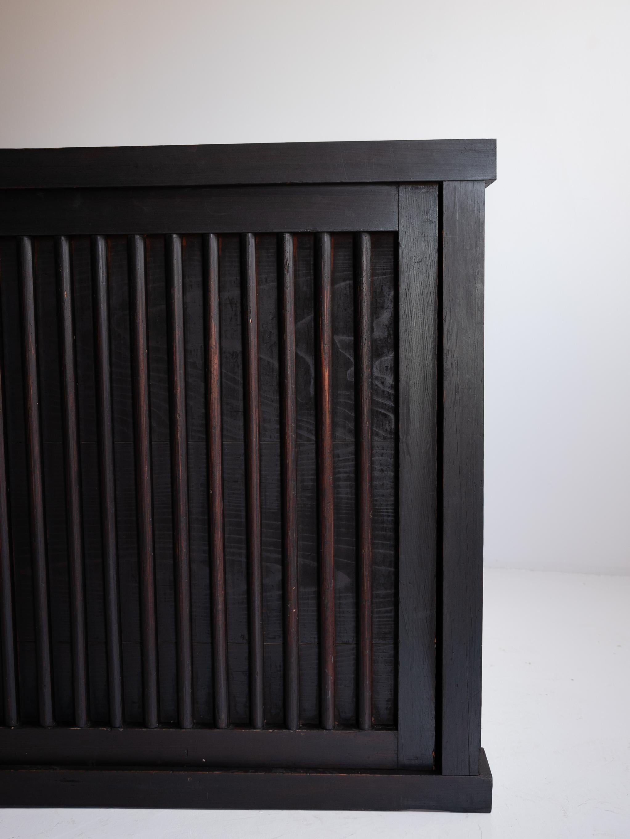 Grand Tansu japonais des années 1860-1900 / Enfilade Wabi Sabi 1