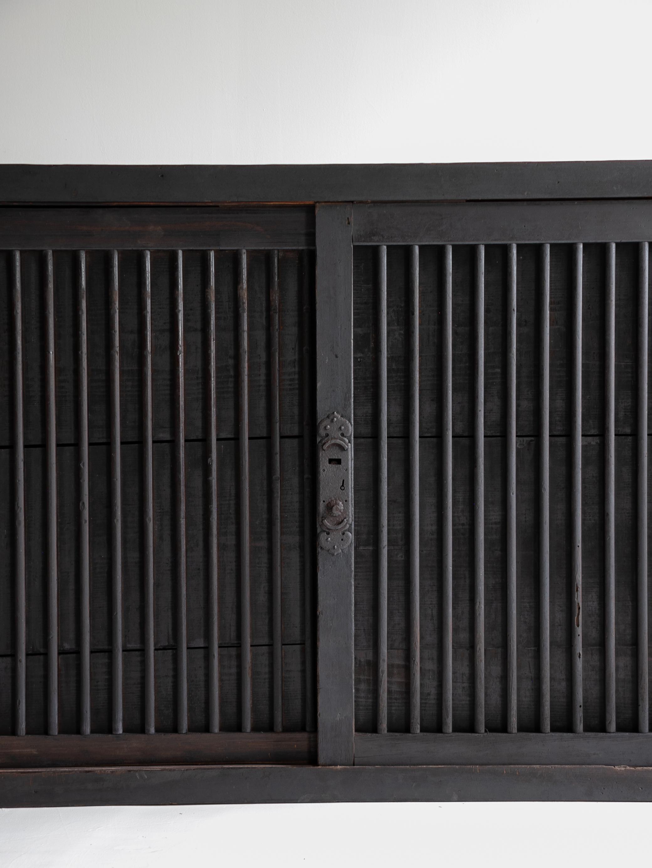 Antike japanische große Tansu 1860er-1900er Jahre / Sideboard Wabisabi, antik 2