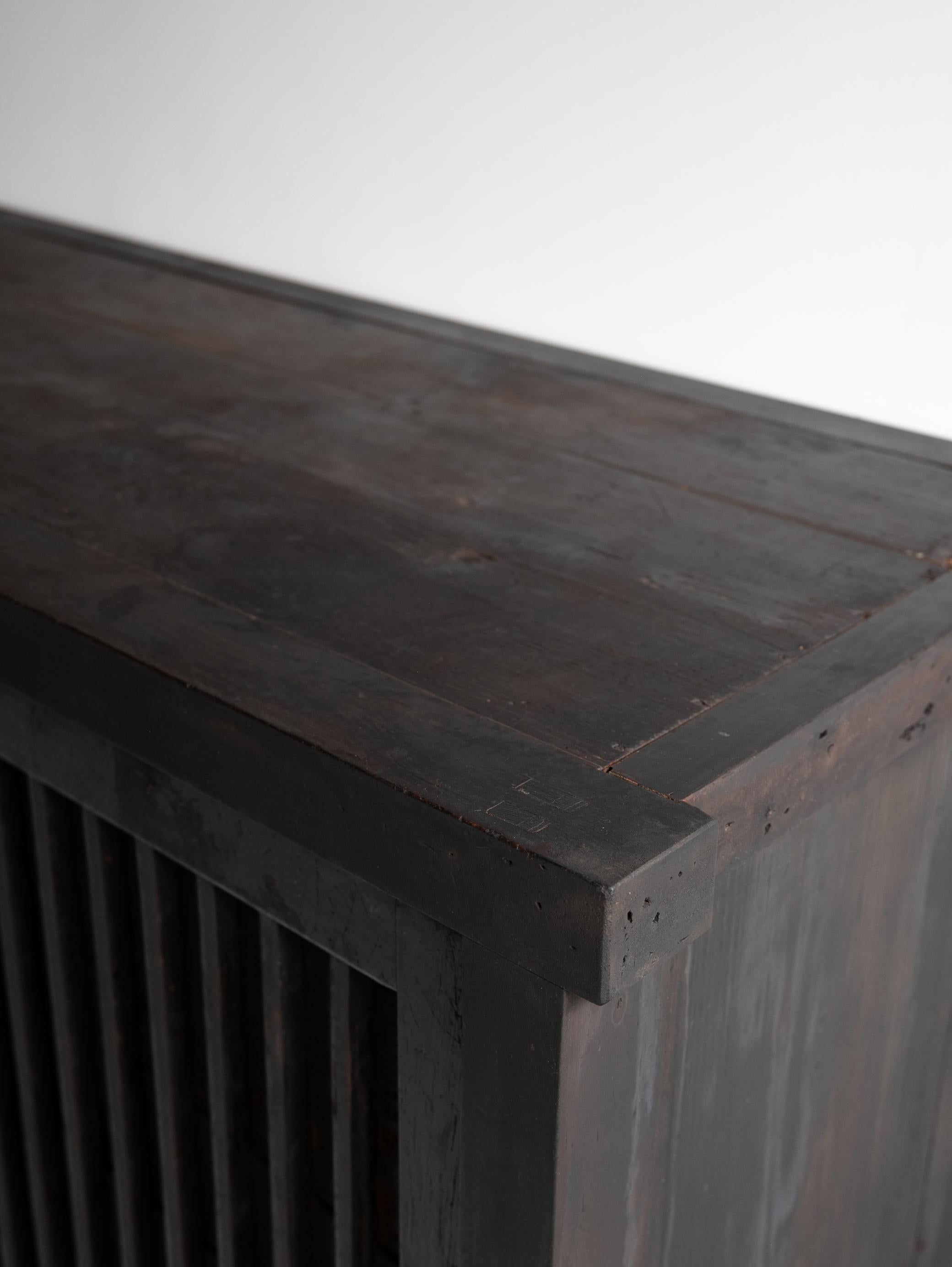 Antike japanische große Tansu 1860er-1900er Jahre / Sideboard Wabisabi, antik 7